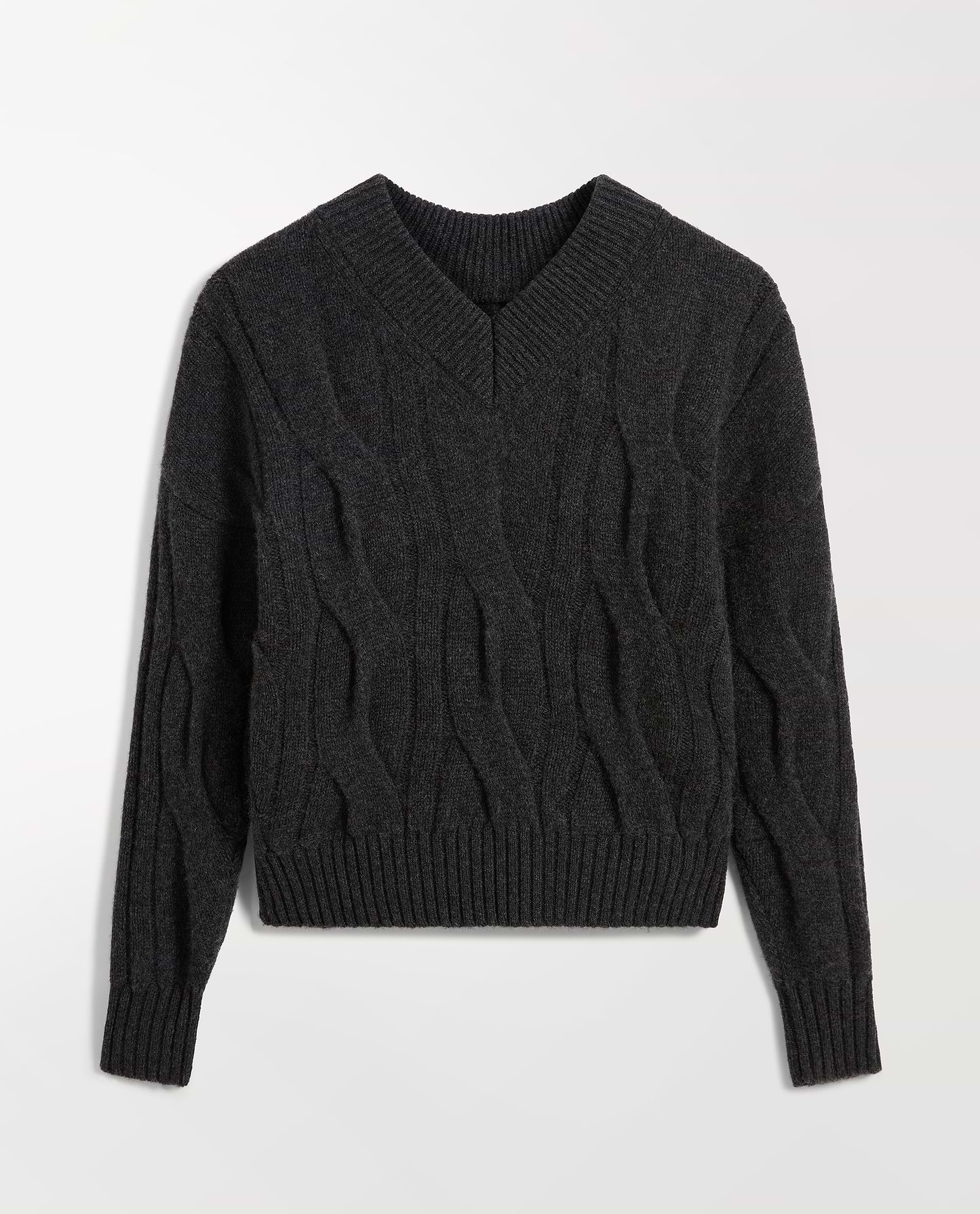 Lambswool Cable Knit V-neck Jumper