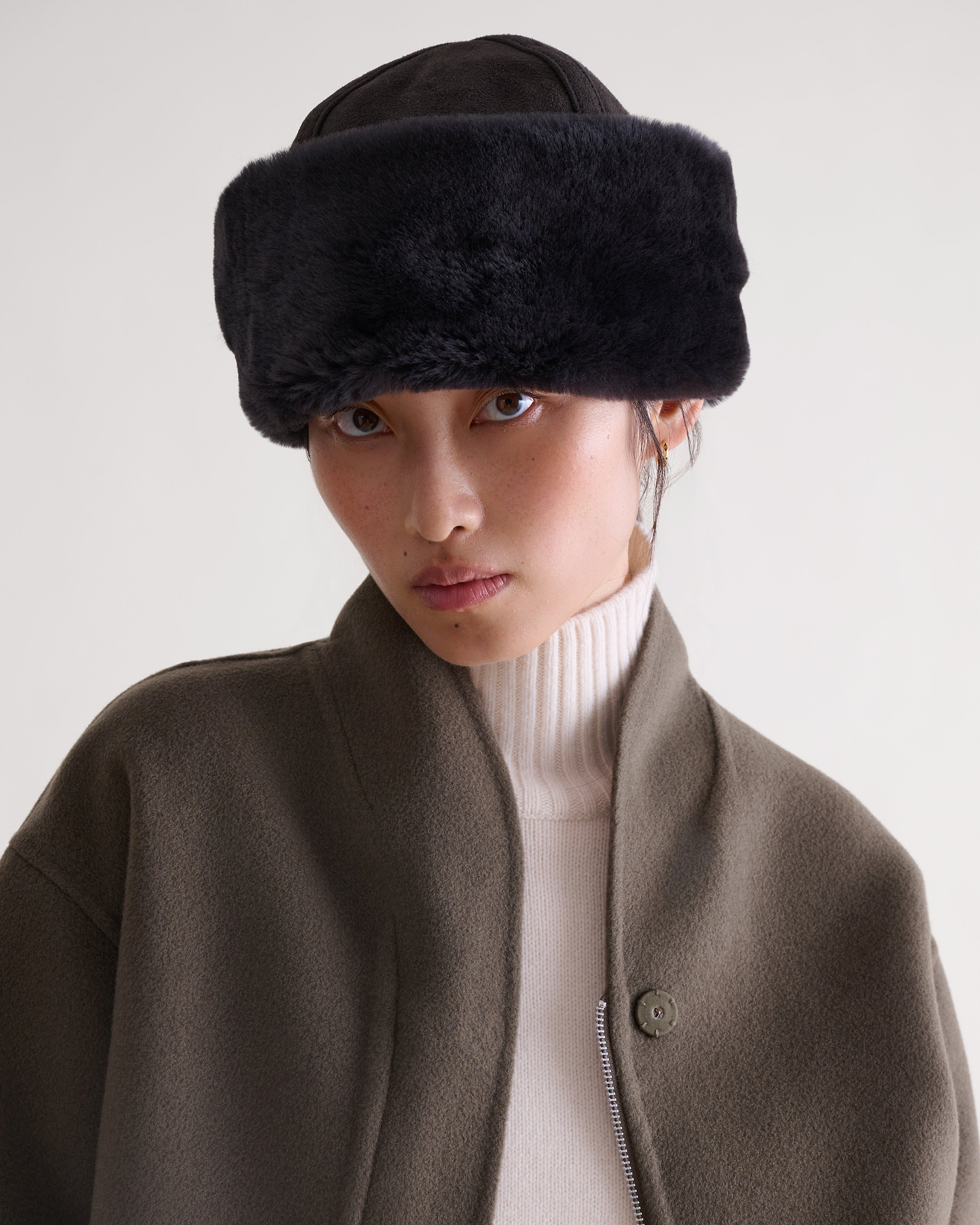 Women's Shearling Hat - Espresso