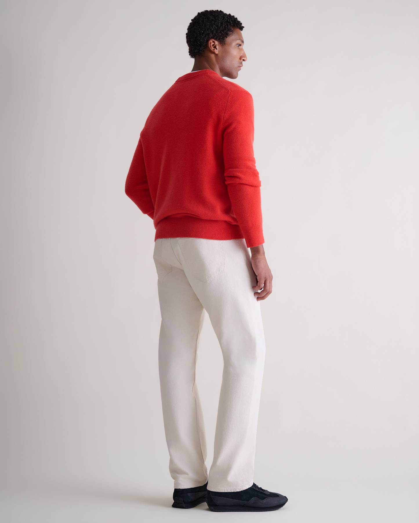 Men's Finest Cashmere Mid-Weight Crew Neck Jumper - Poppy