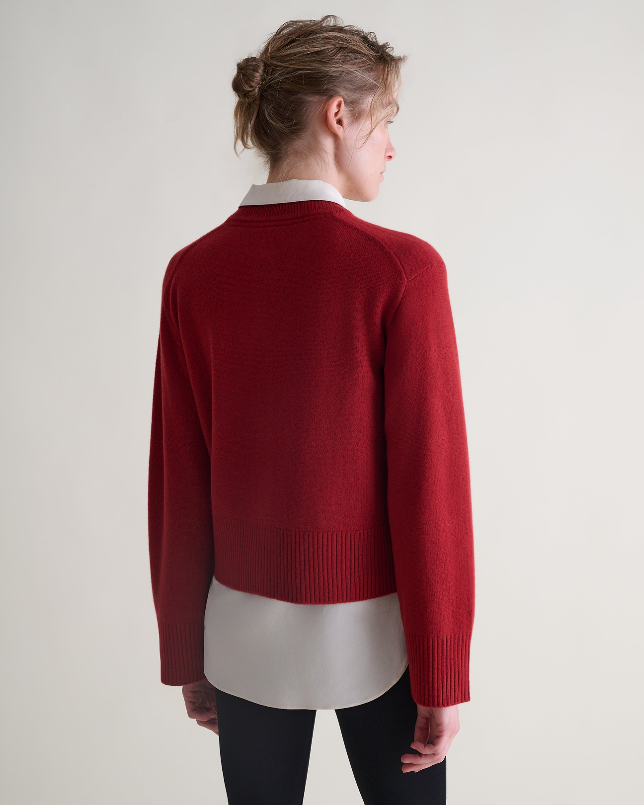 Angled shoulder seams