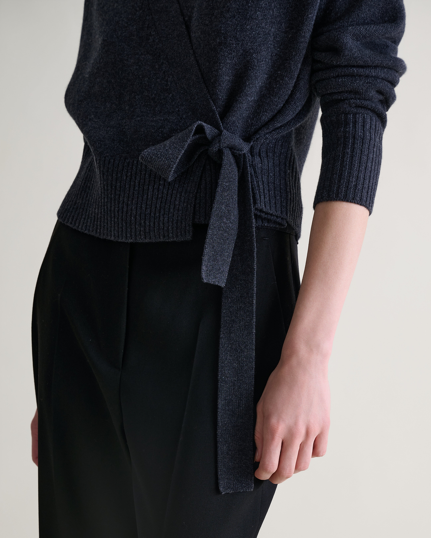 Women's Cashmere Merino Wrap Jumper - Charcoal