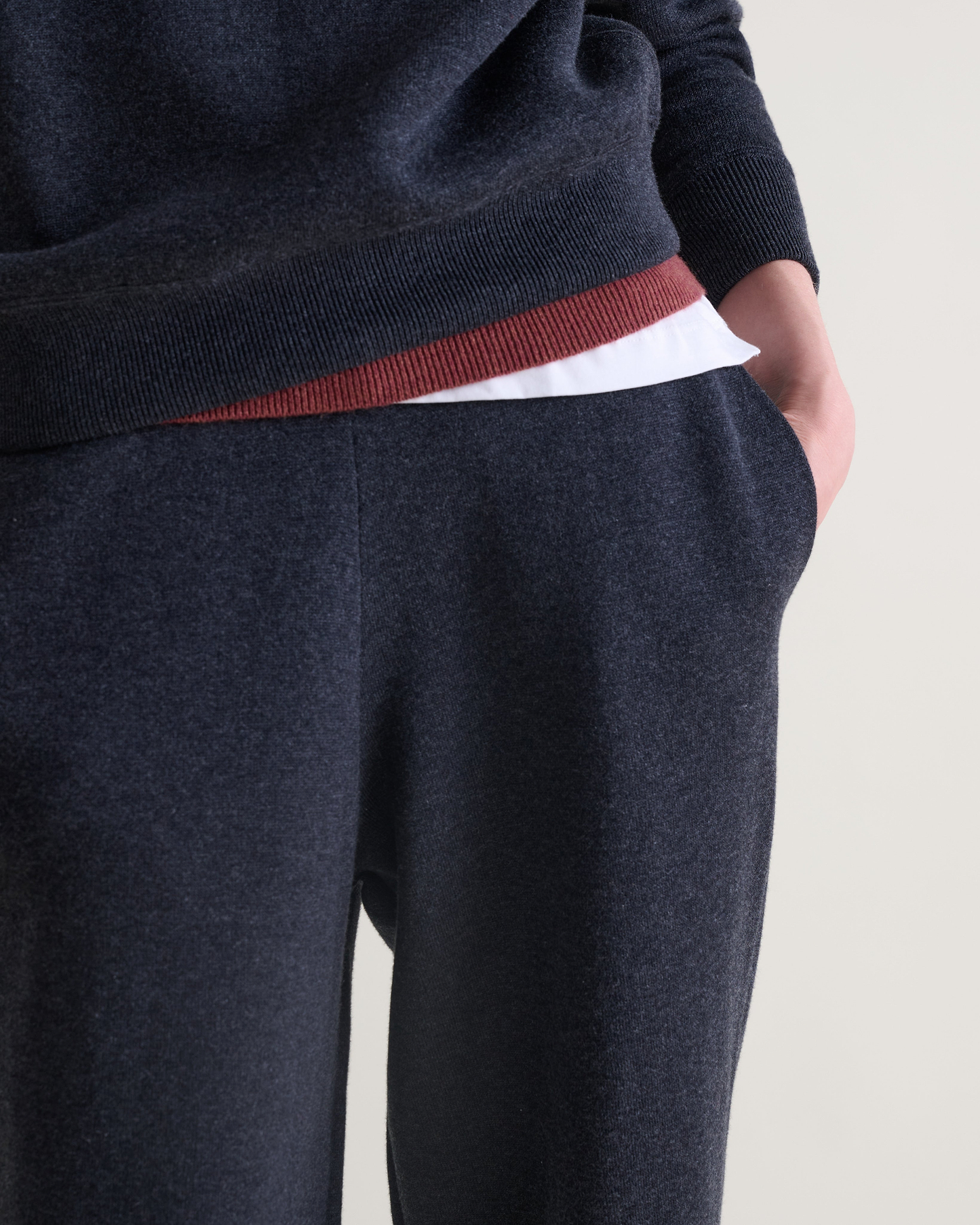 Women's Merino Cotton Tapered Knit Trouser - Graphite/Mid Grey