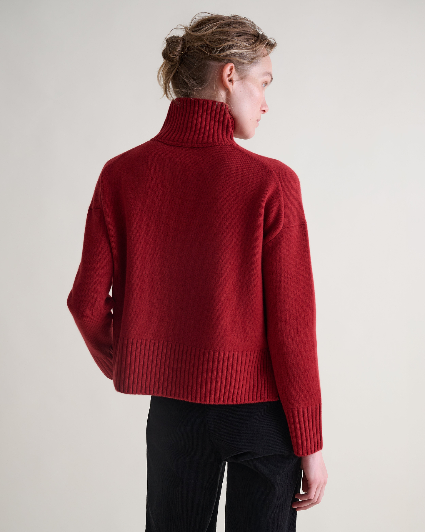 Women's Wool High Neck Jumper - Russet