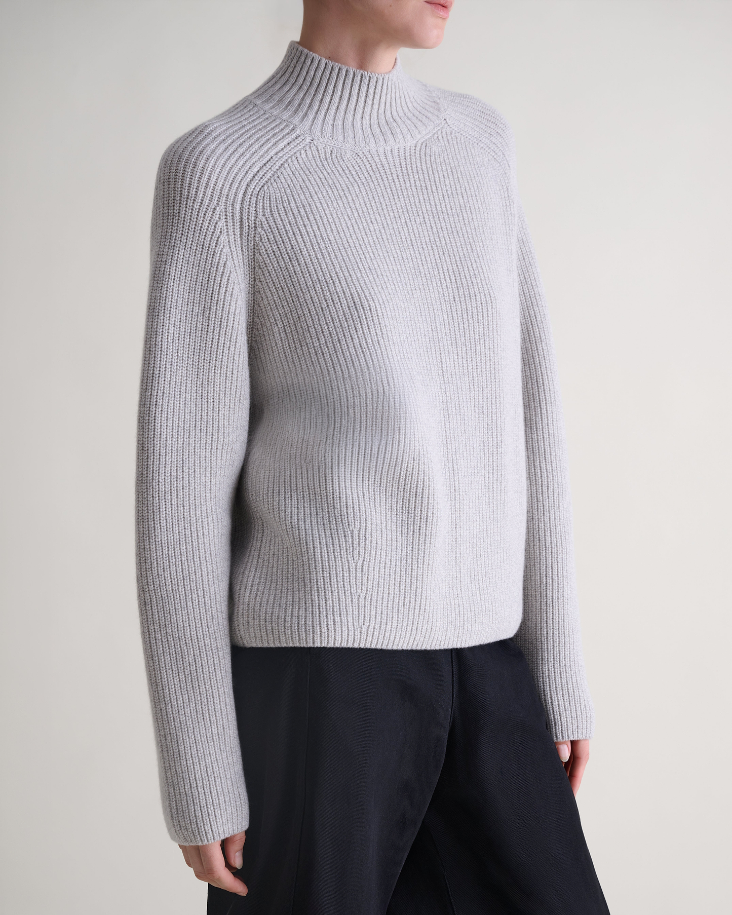 Women's Cashmere Merino Ribbed High Neck Jumper - Travertine Moulinee