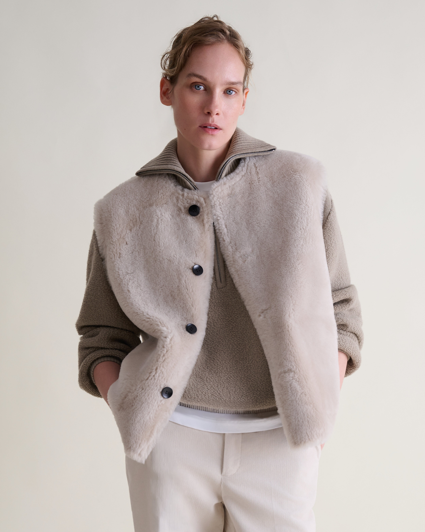 Women's Reversible Shearling Buttoned Gilet