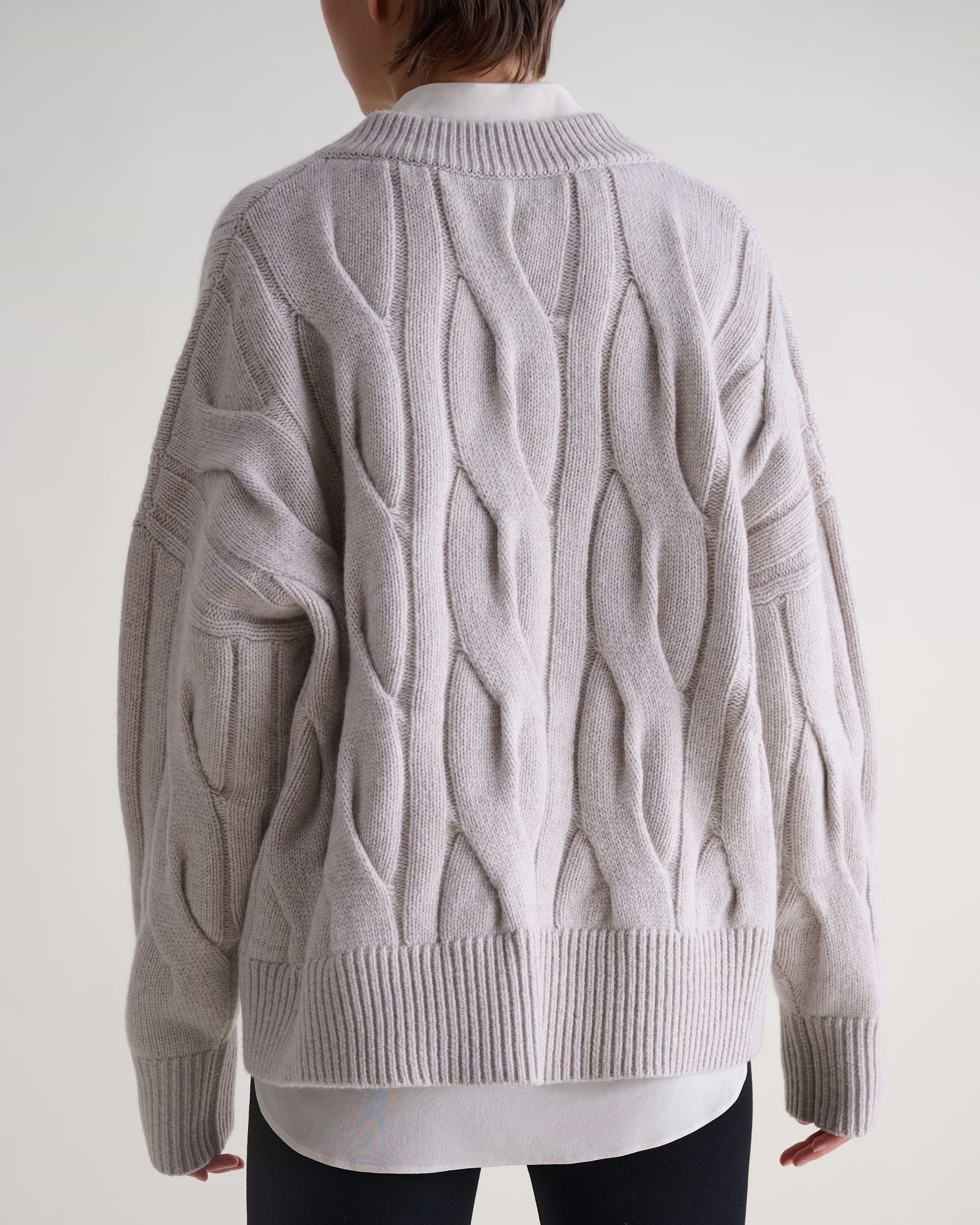Lambswool Cable Knit V-neck Jumper - Bone