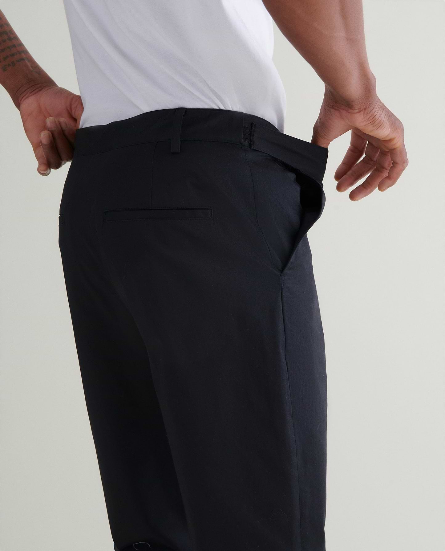Men's Essential Cotton Trousers - Black