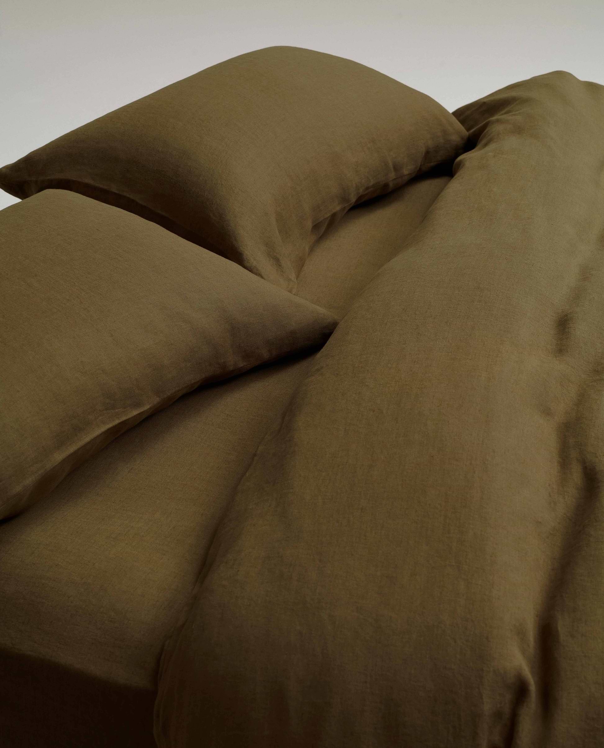Relaxed & Refined Linen Duvet Cover - Olive