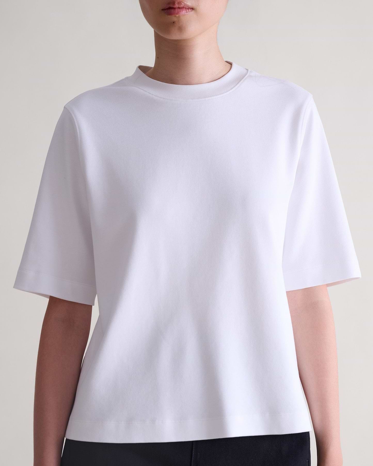colour_White