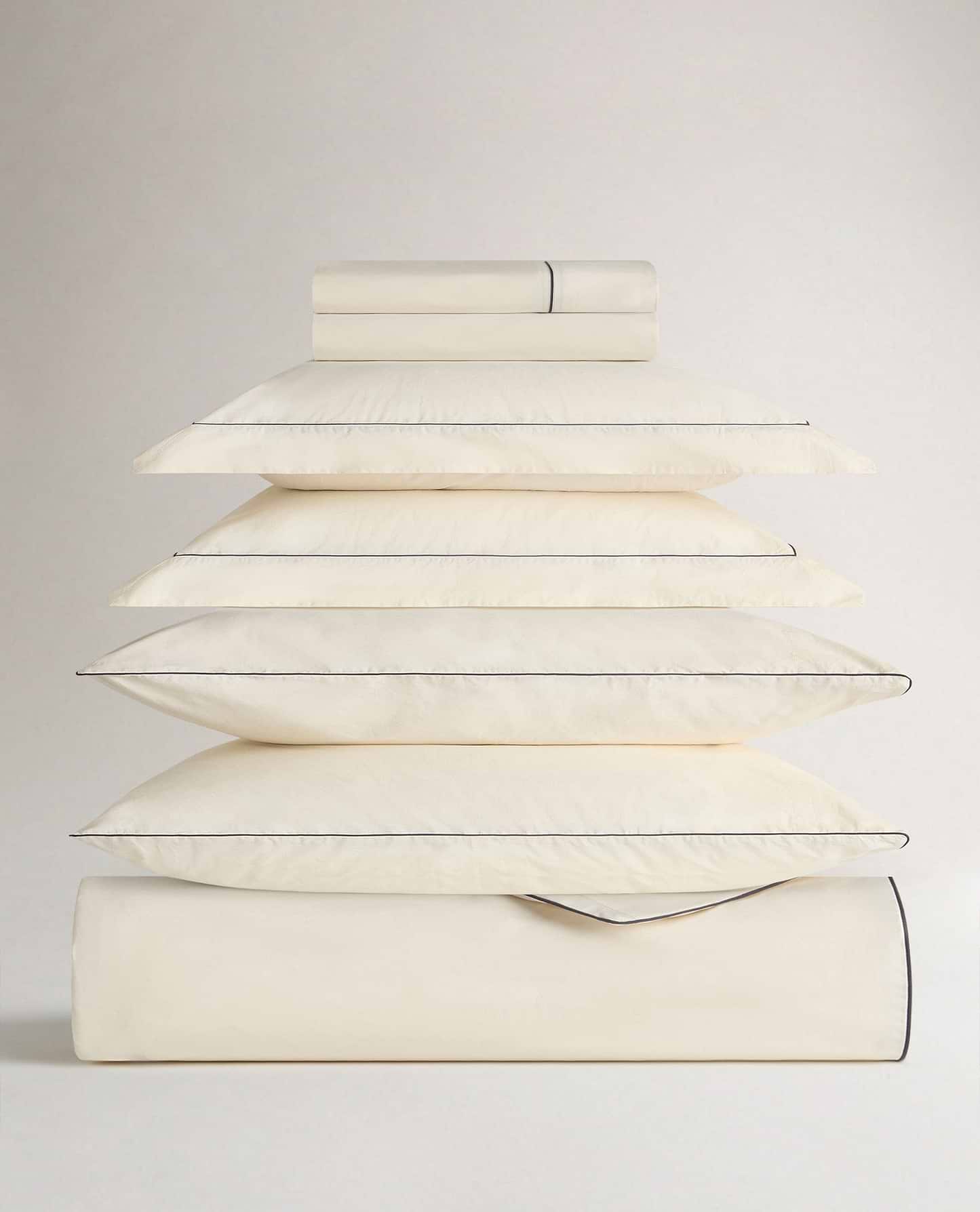 The Crisp & Cool Organic Deluxe Bundle - Buttermilk Black Piping - Single