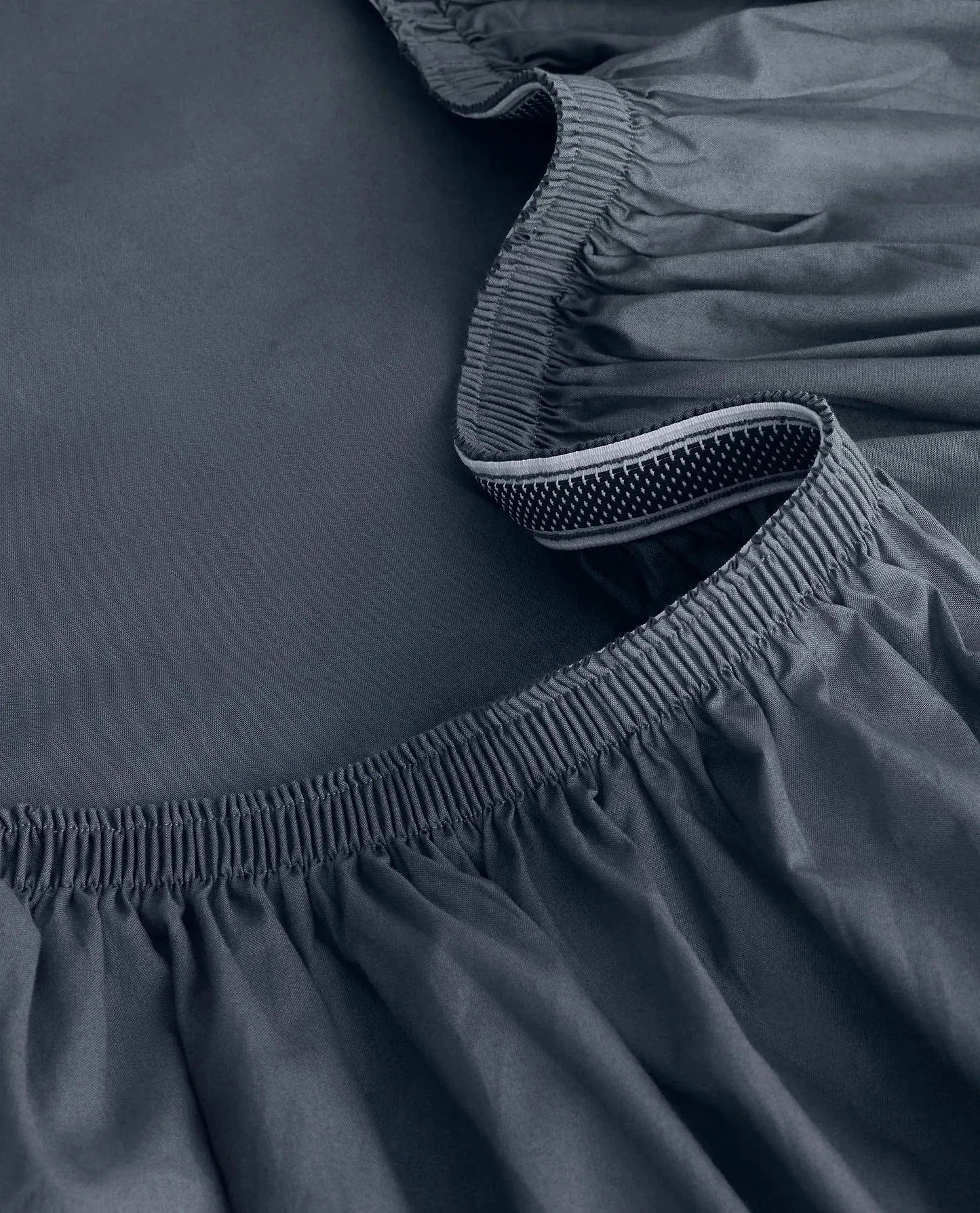 The Soft & Smooth Cotton Sheet Set - Mood Indigo