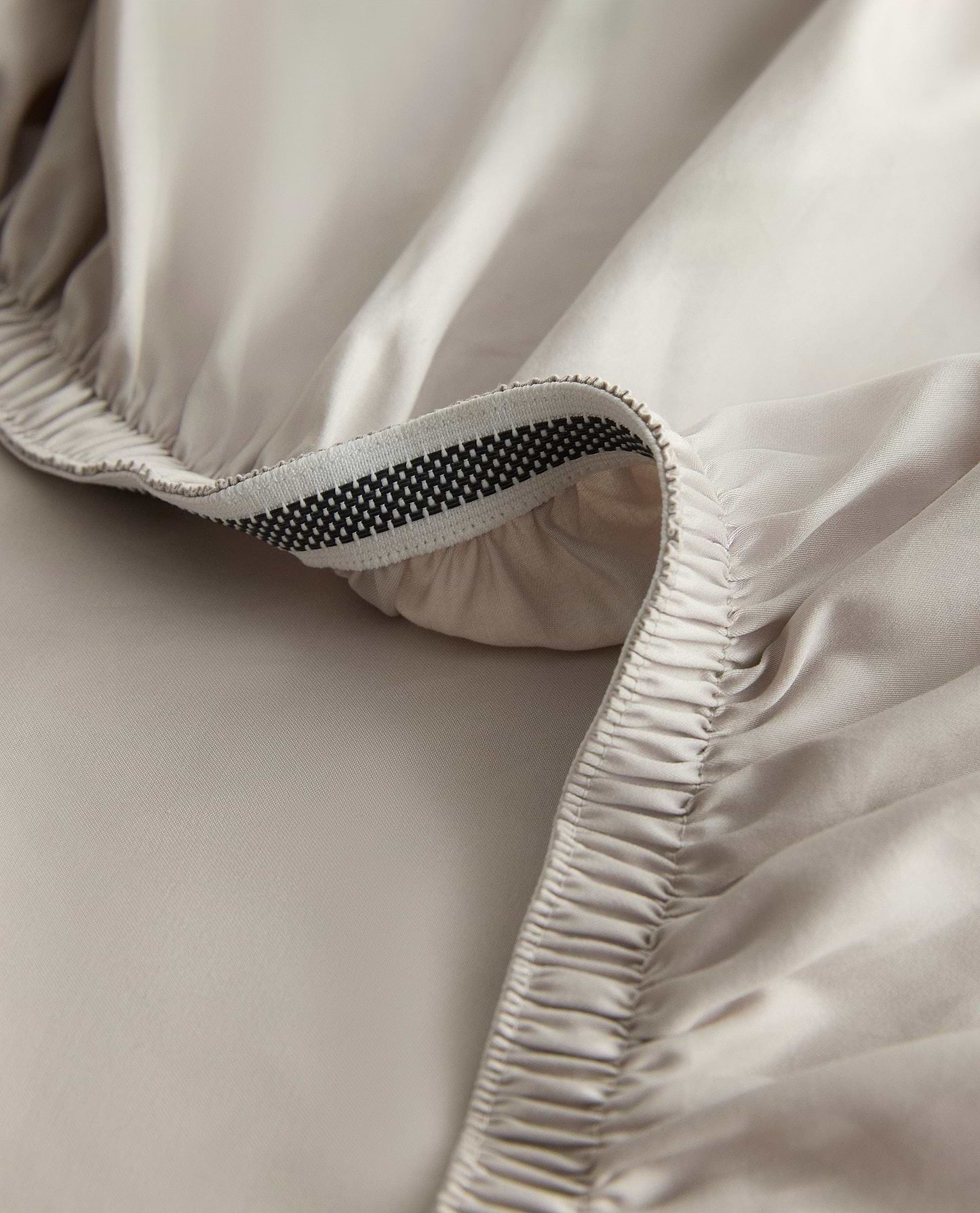 Crisp & Cool Organic Cotton Deep Fitted Sheet - Pebble