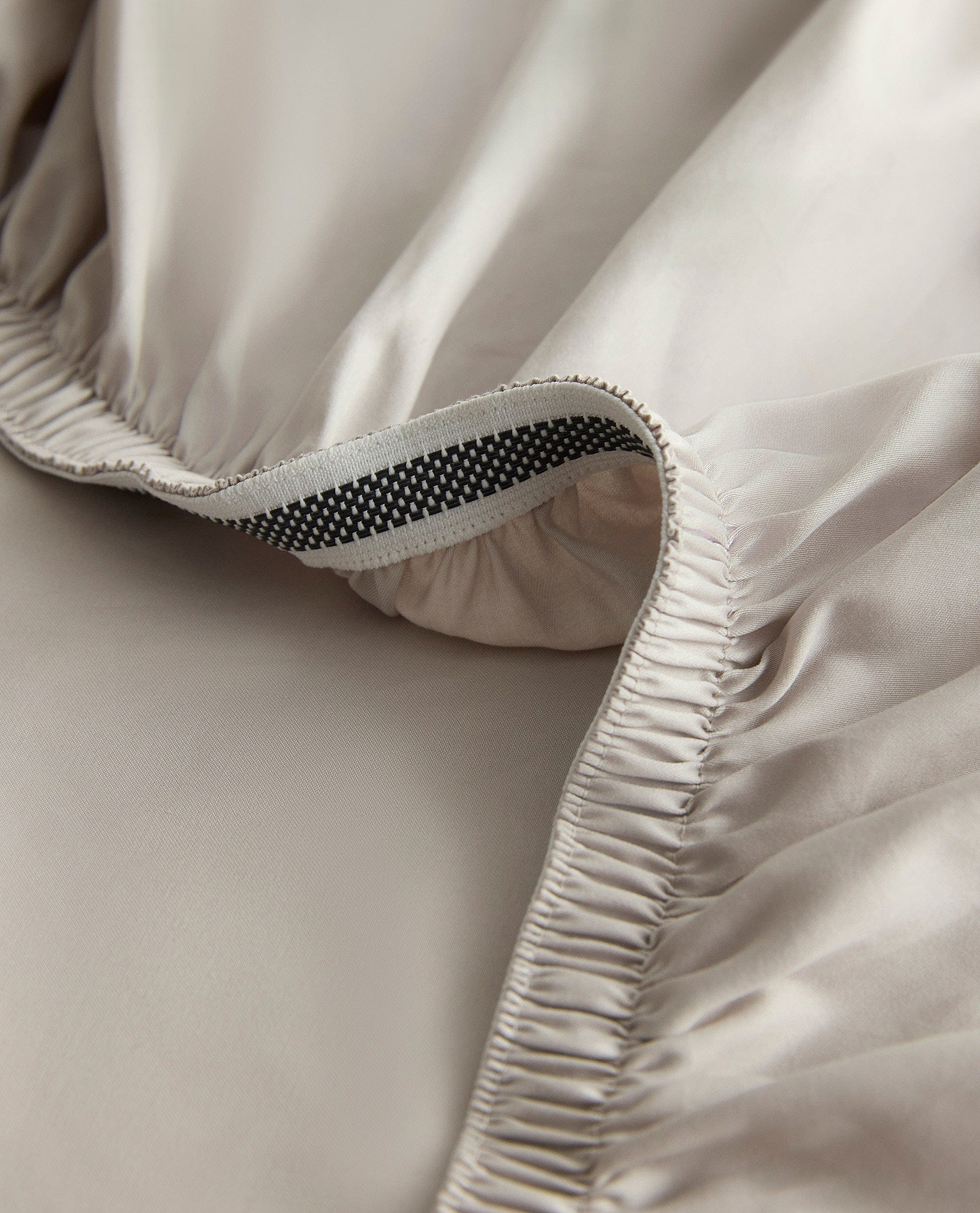 Crisp & Cool Organic Cotton Deep Fitted Sheet - Pebble