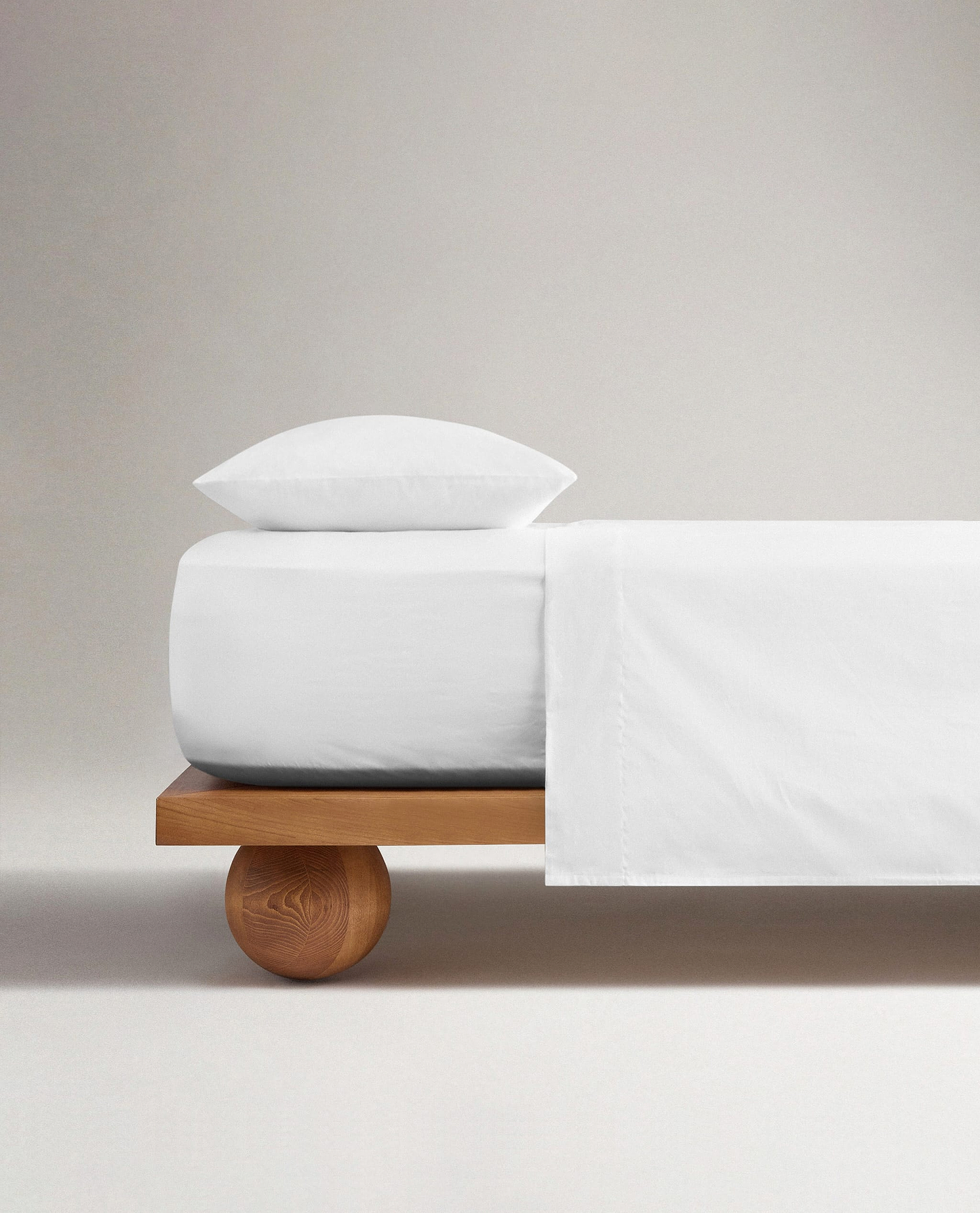 The Crisp & Cool Organic Luxury Flat Sheet - White