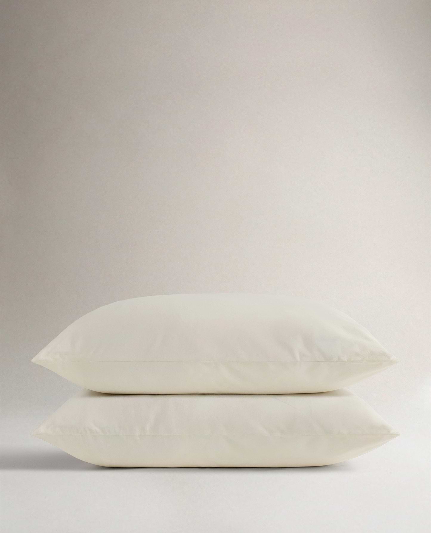 The Crisp & Cool Organic Luxury Pillowcase Set - Buttermilk