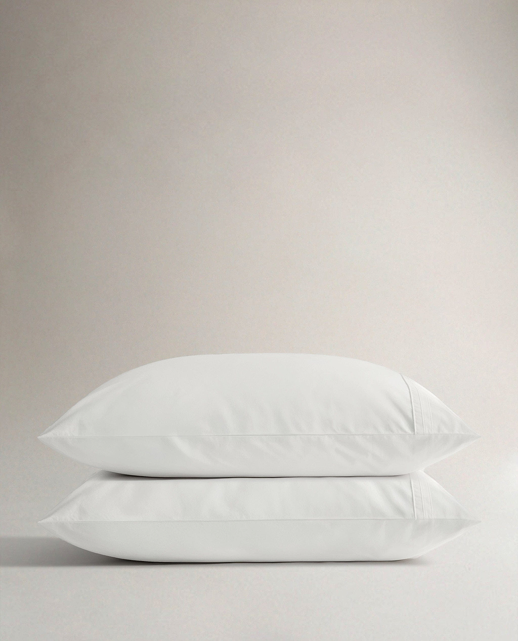Crisp & Cool Organic Cotton Pillowcase Set - White Tailored Border