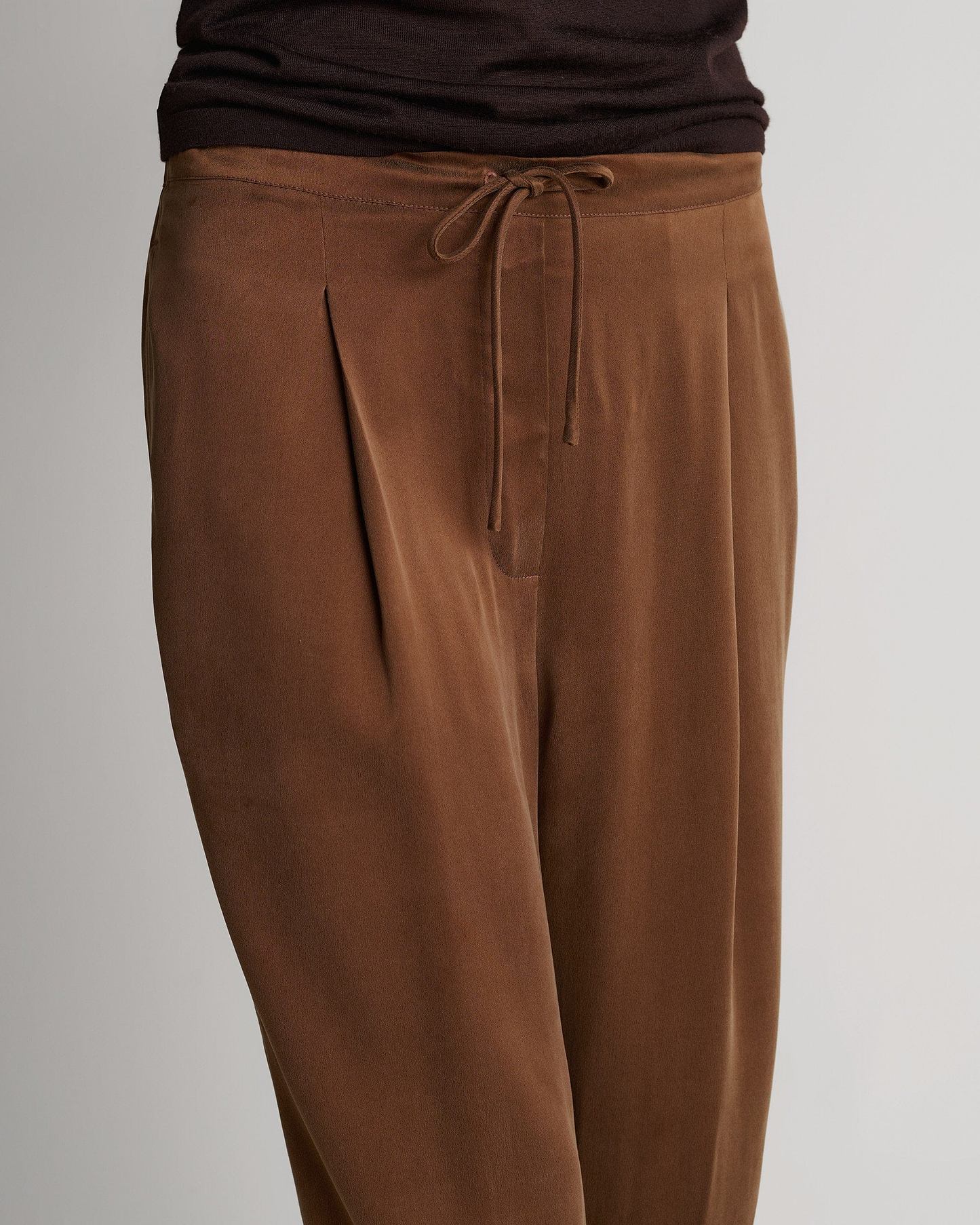 Easy-Silk Pleat Trouser - Toffee