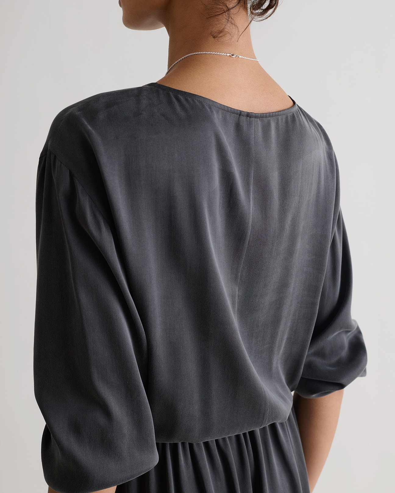 No zips or buttons
