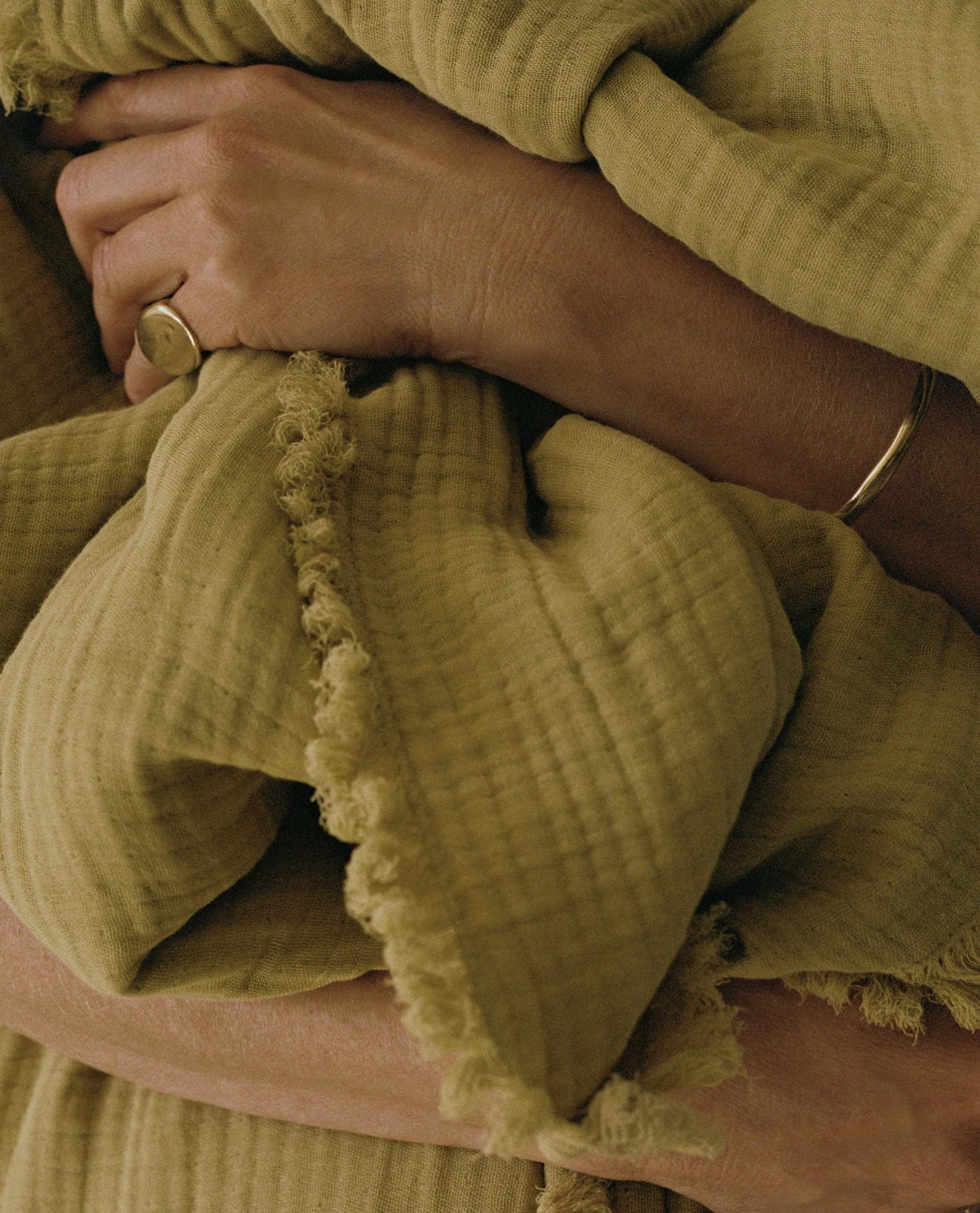 House of Grey Organic Cotton Muslin Large Throw - Chamomile