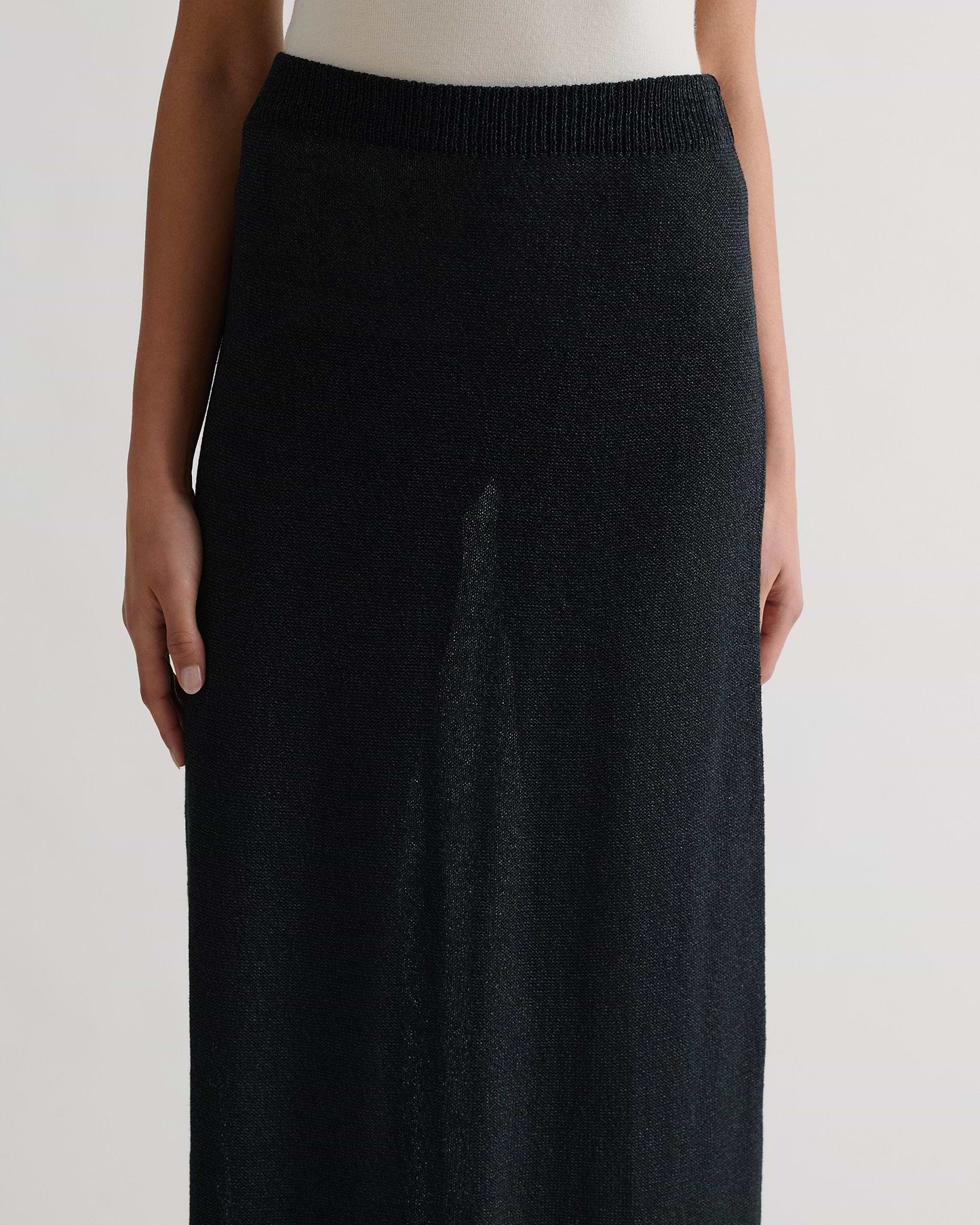 Women's Paper Yarn Knit Skirt - Black
