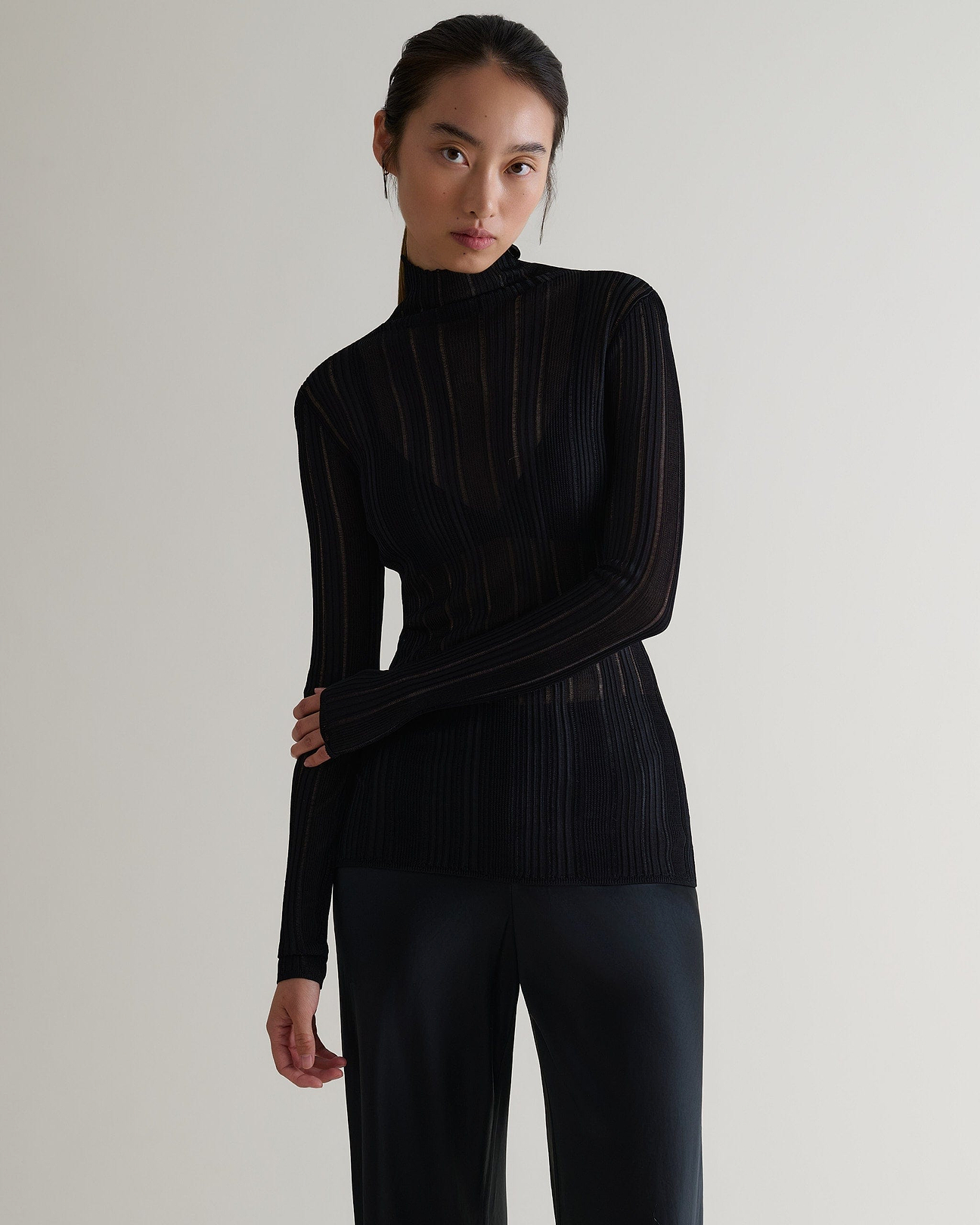 Roll neck
