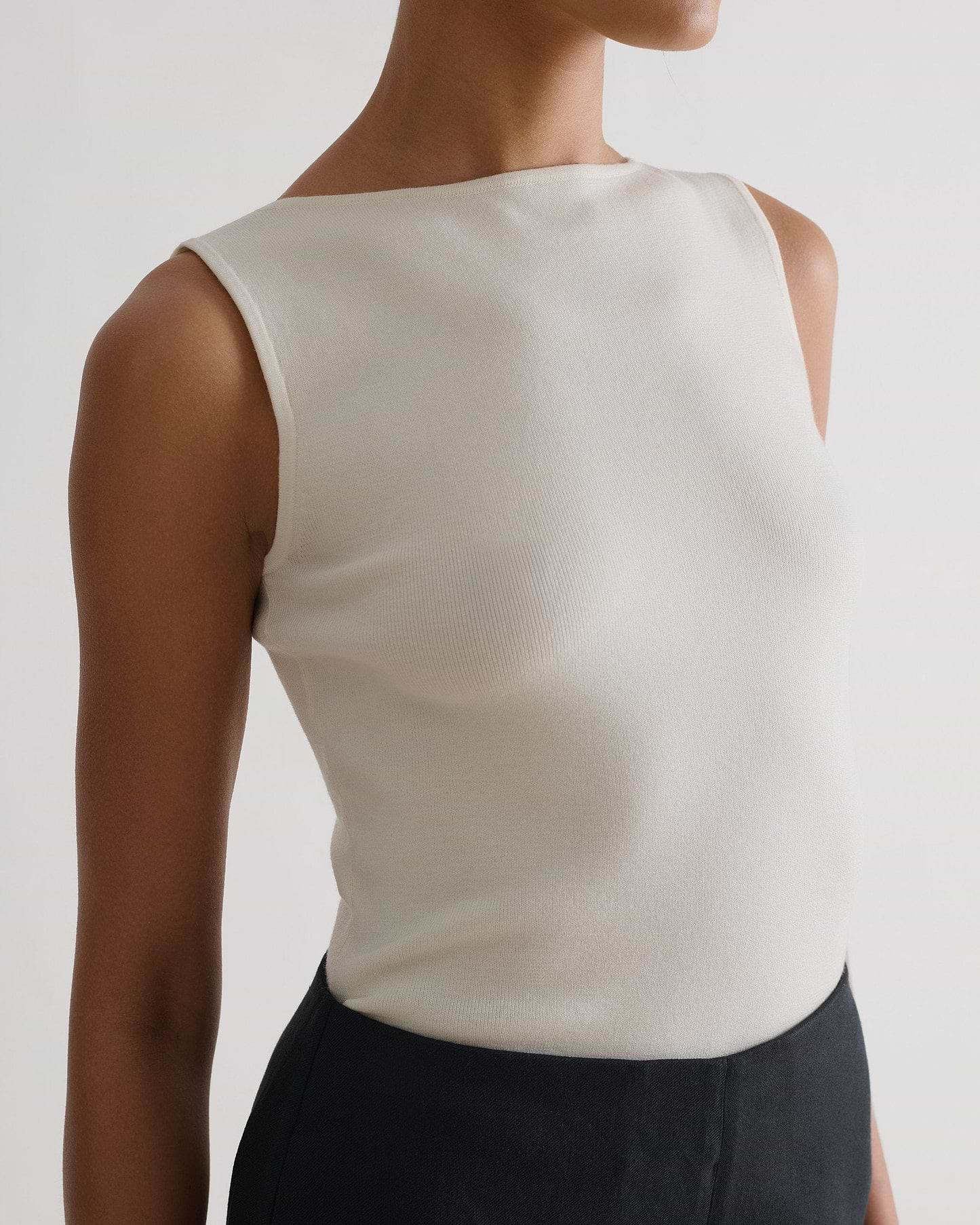 Women's Merino Wool Straight Neck Vest - Buttermilk