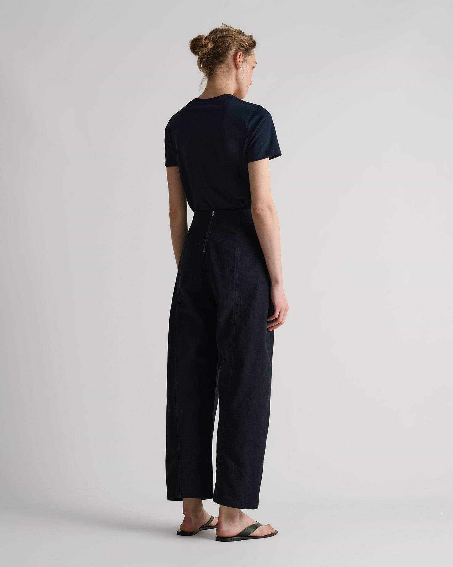 Women's Organic Cotton Barrel Leg Jean - Ink