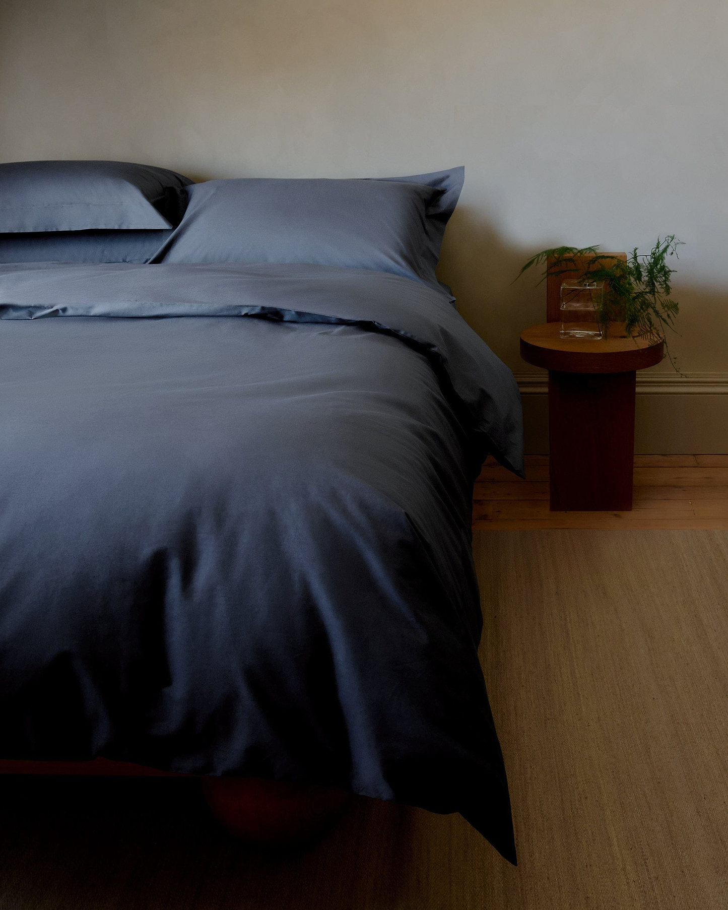 Crisp & Cool Organic Cotton Duvet Set - Mood Indigo