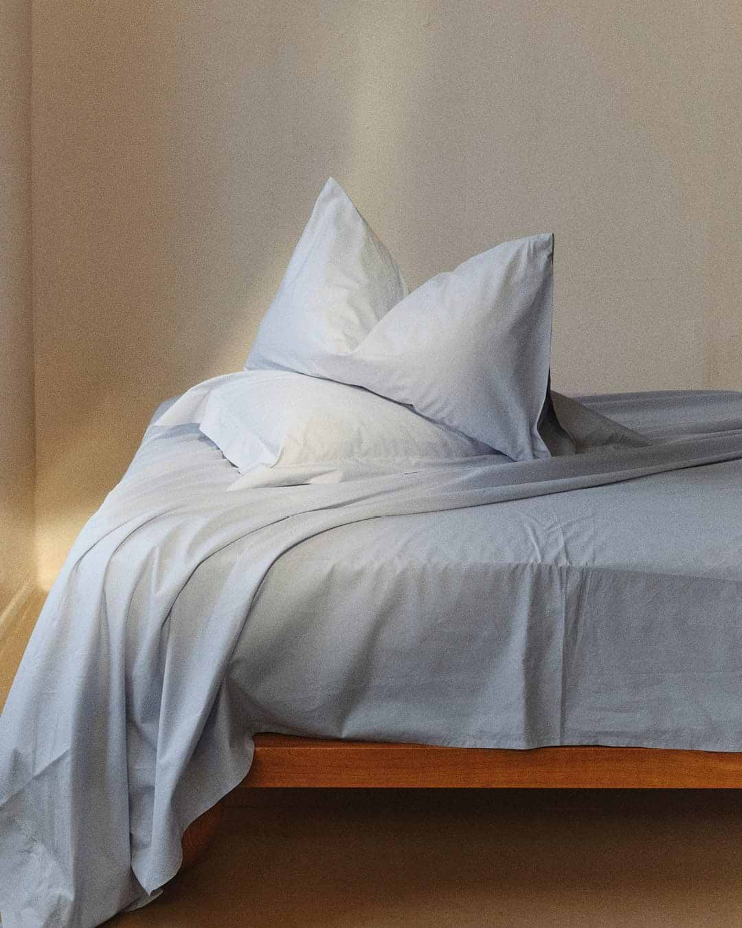 Crisp & Cool Organic Cotton Oxford Pillowcases - Cornflower