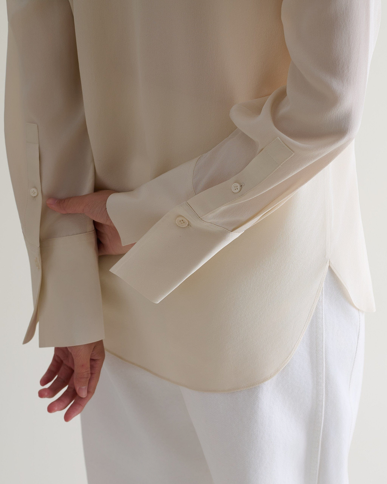 Deep buttoned cuffs