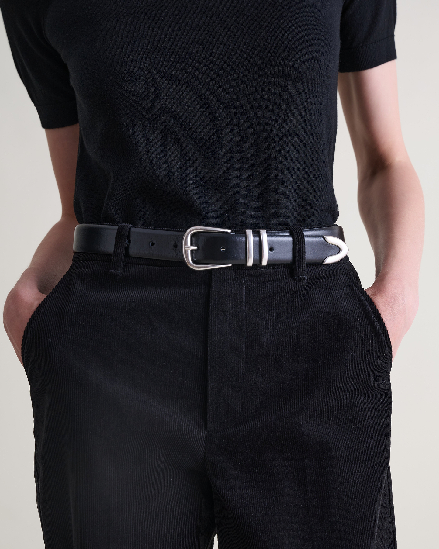 Women's Smooth Leather Wide Buckle Belt - Black