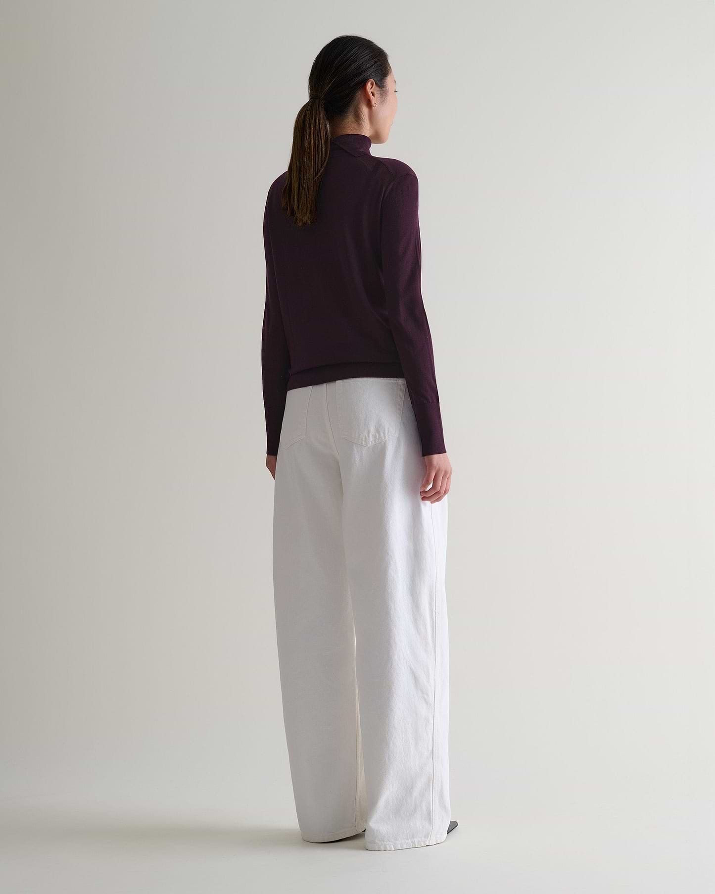 Women's Superfine Merino Roll Neck Jumper - Oxblood