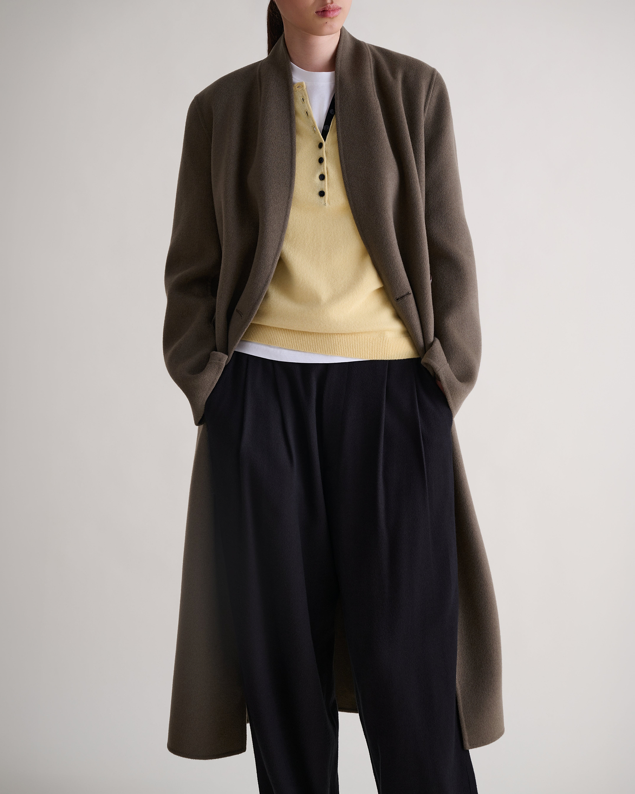 Versatile collar styling