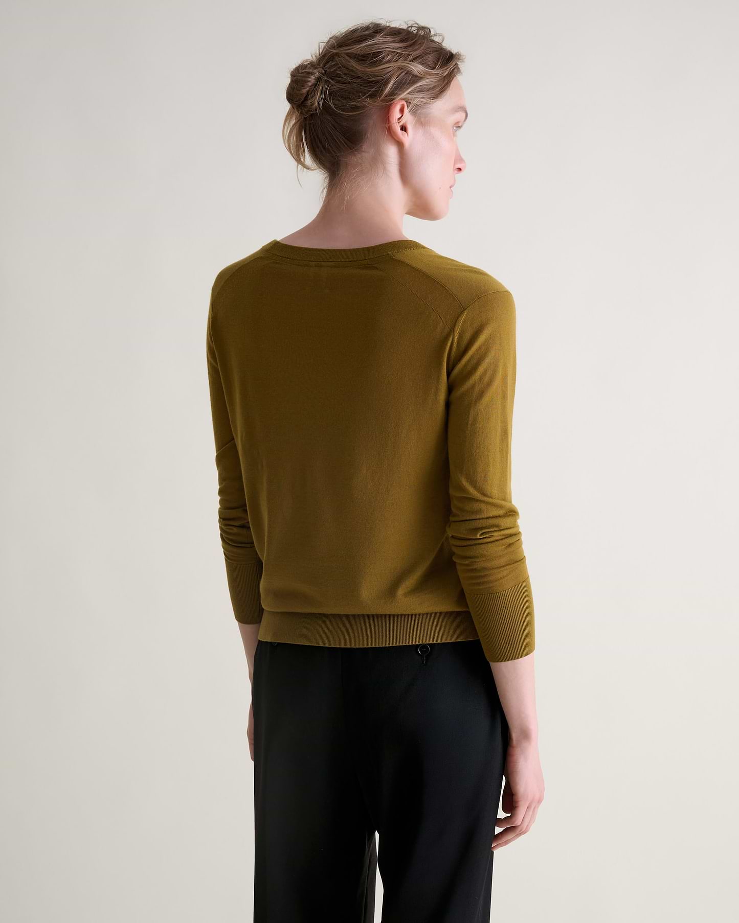 colour_Golden Olive