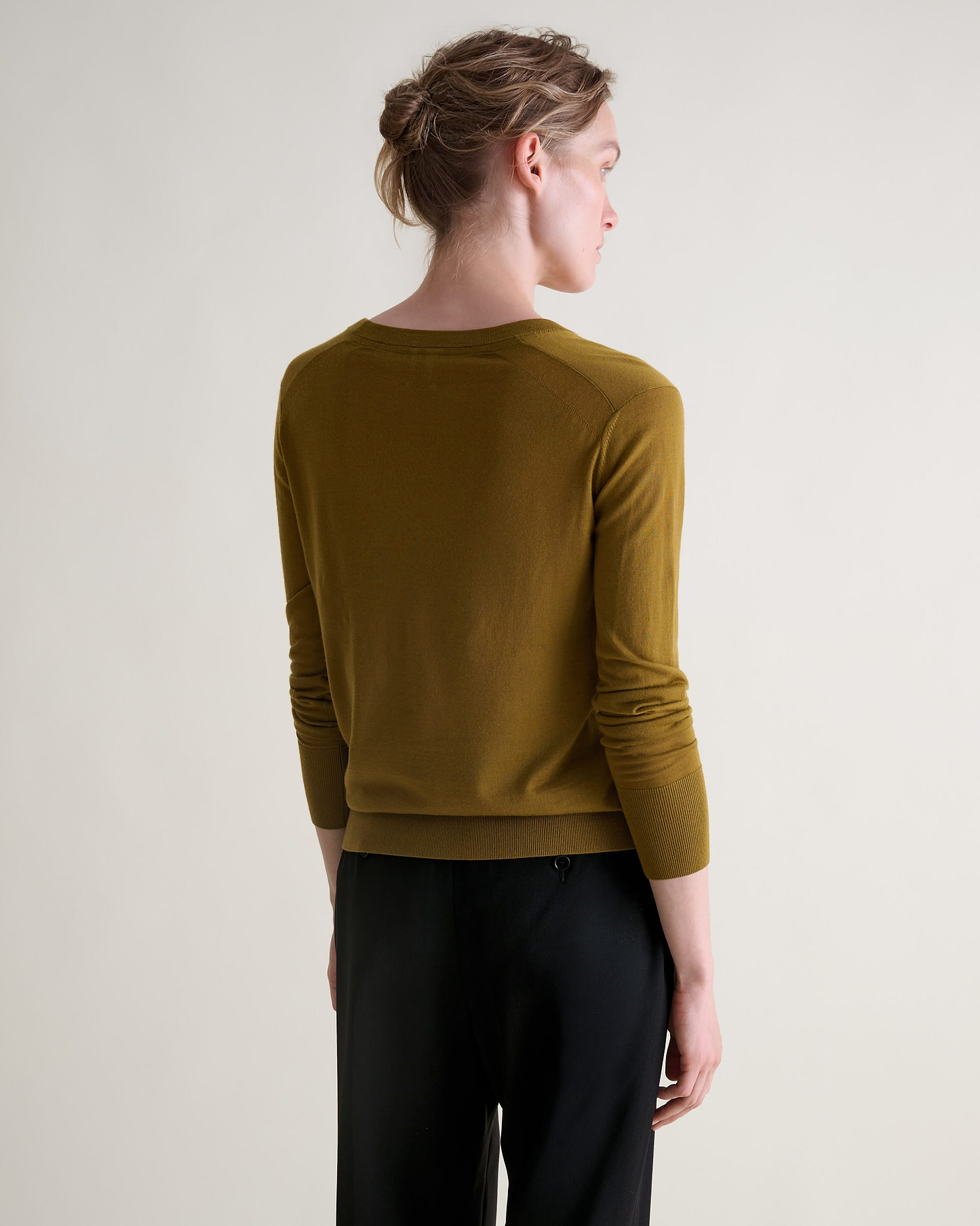 colour_Golden Olive