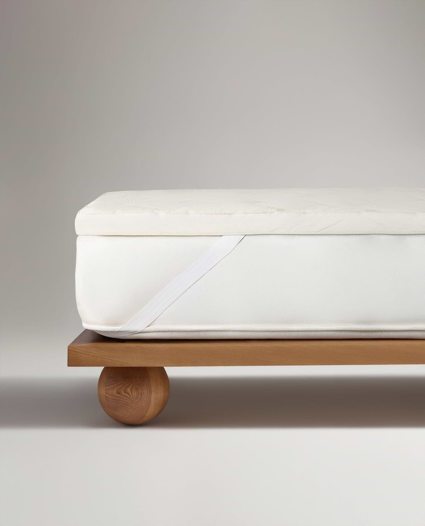 Luxury British Wool Mattress Topper