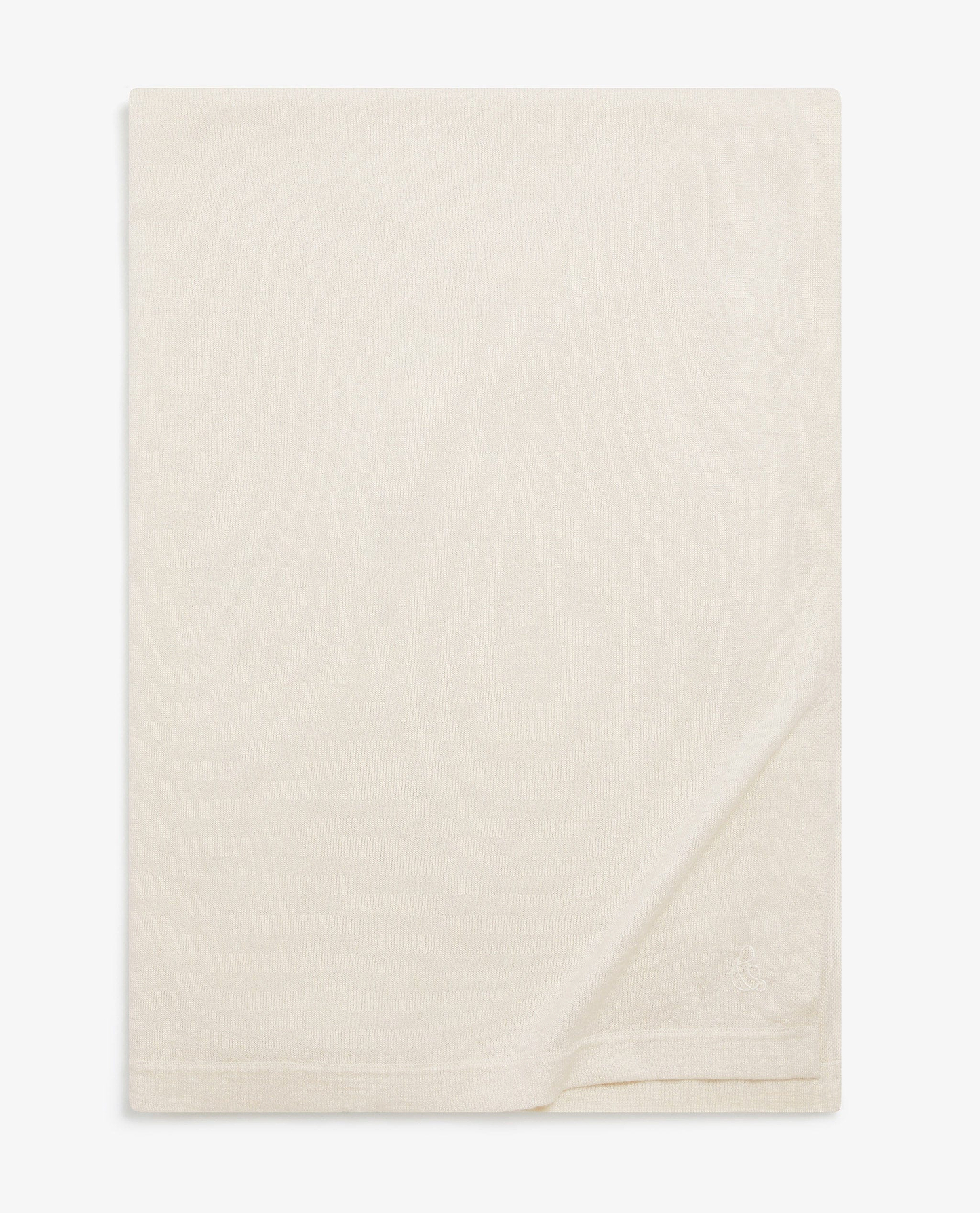 Image 4 of 4 showing Rise & Fall's oversized cashmere scarf in buttermilk.