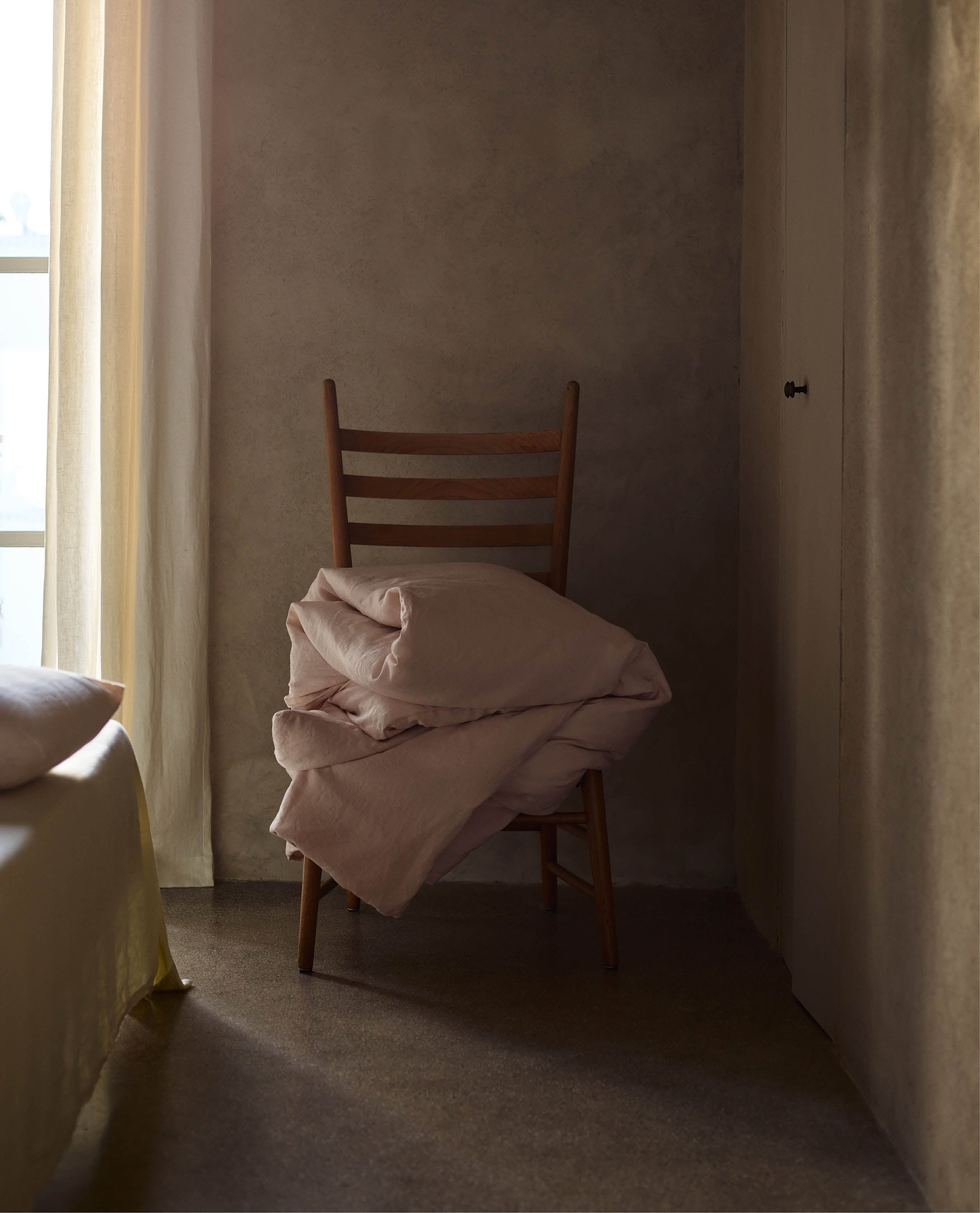 Image 6 of 6 showing House of Grey European Flax™ Linen Duvet Cover, colour: bruised peach.
