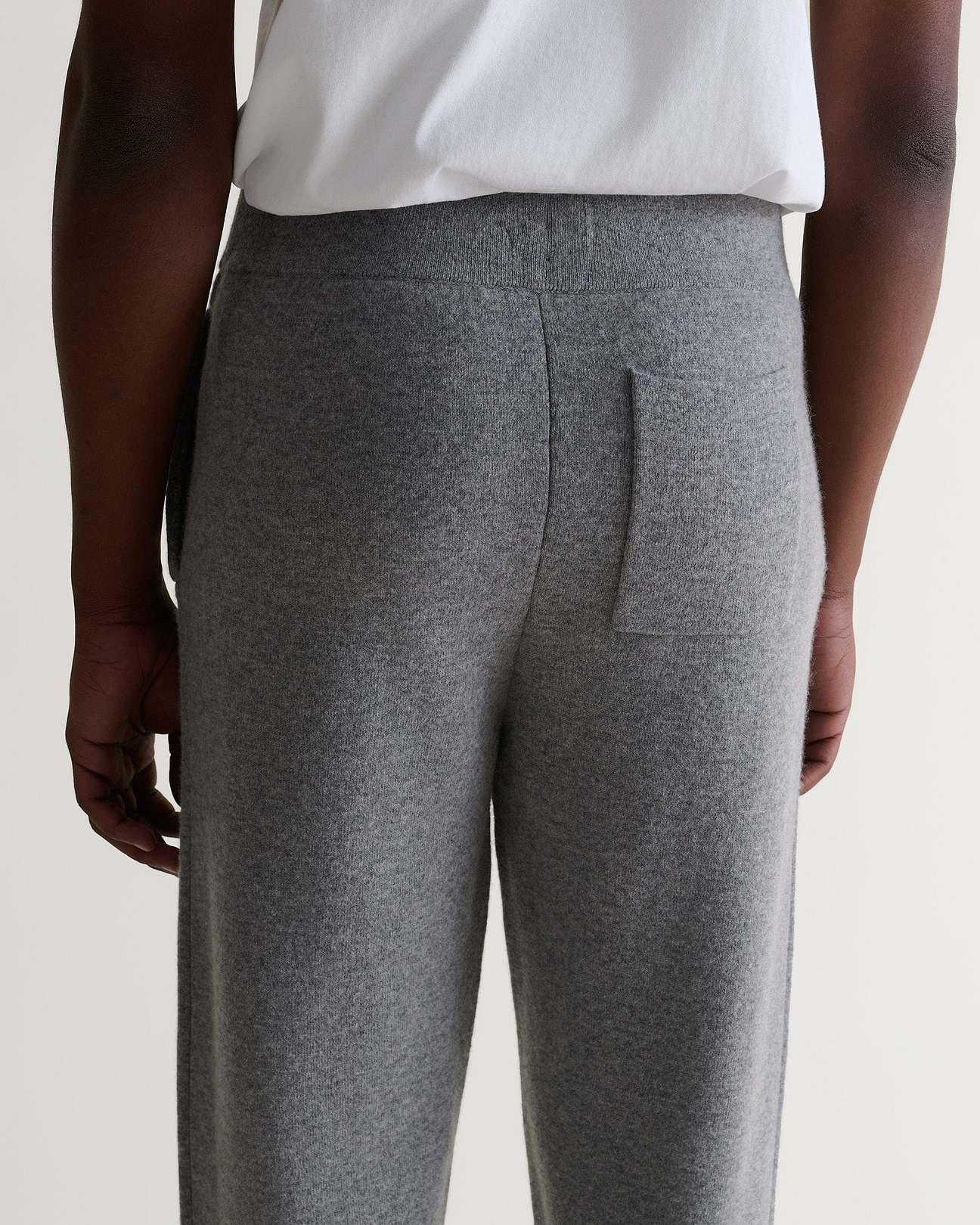 Functional side pockets