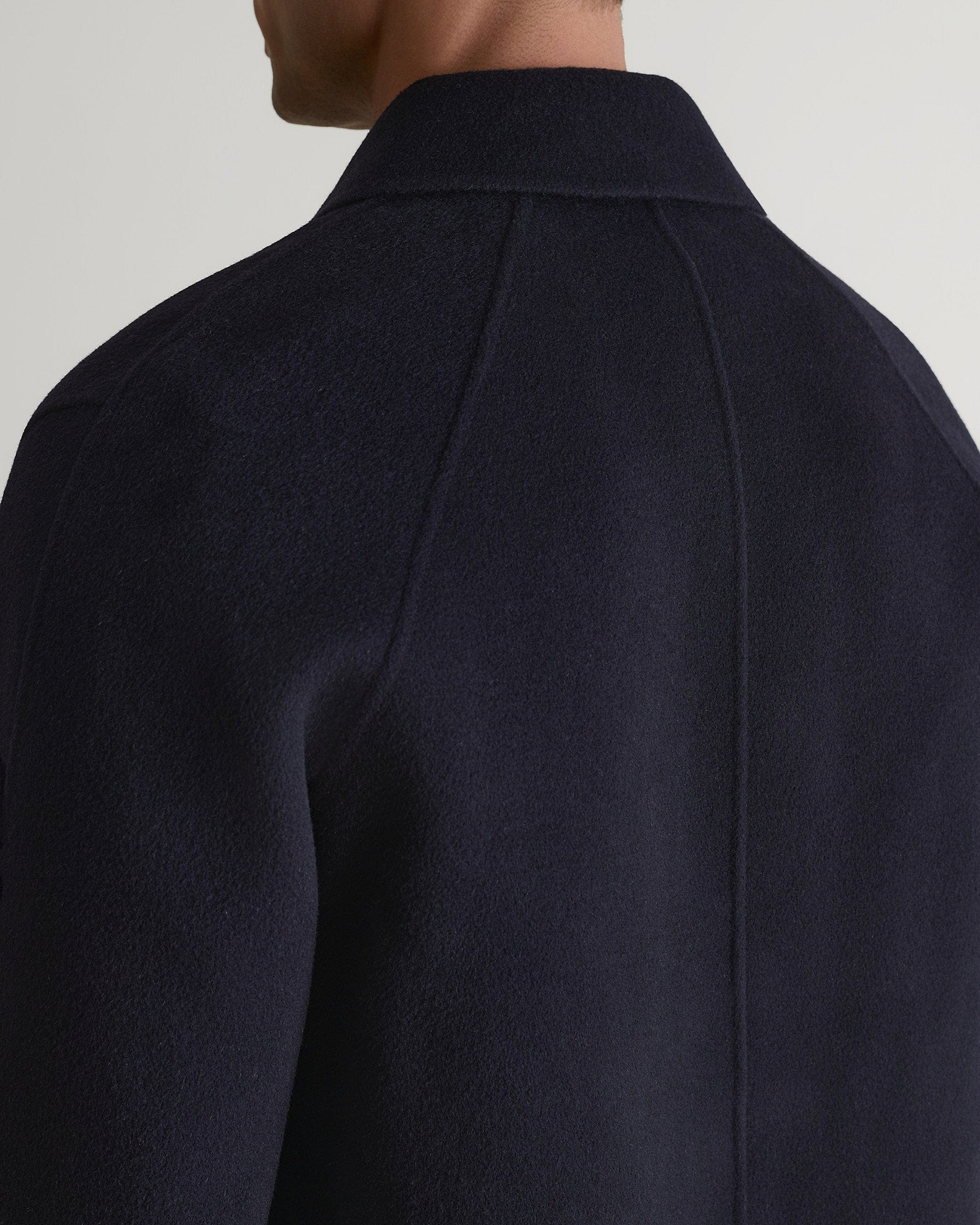 Subtly rounded lapels