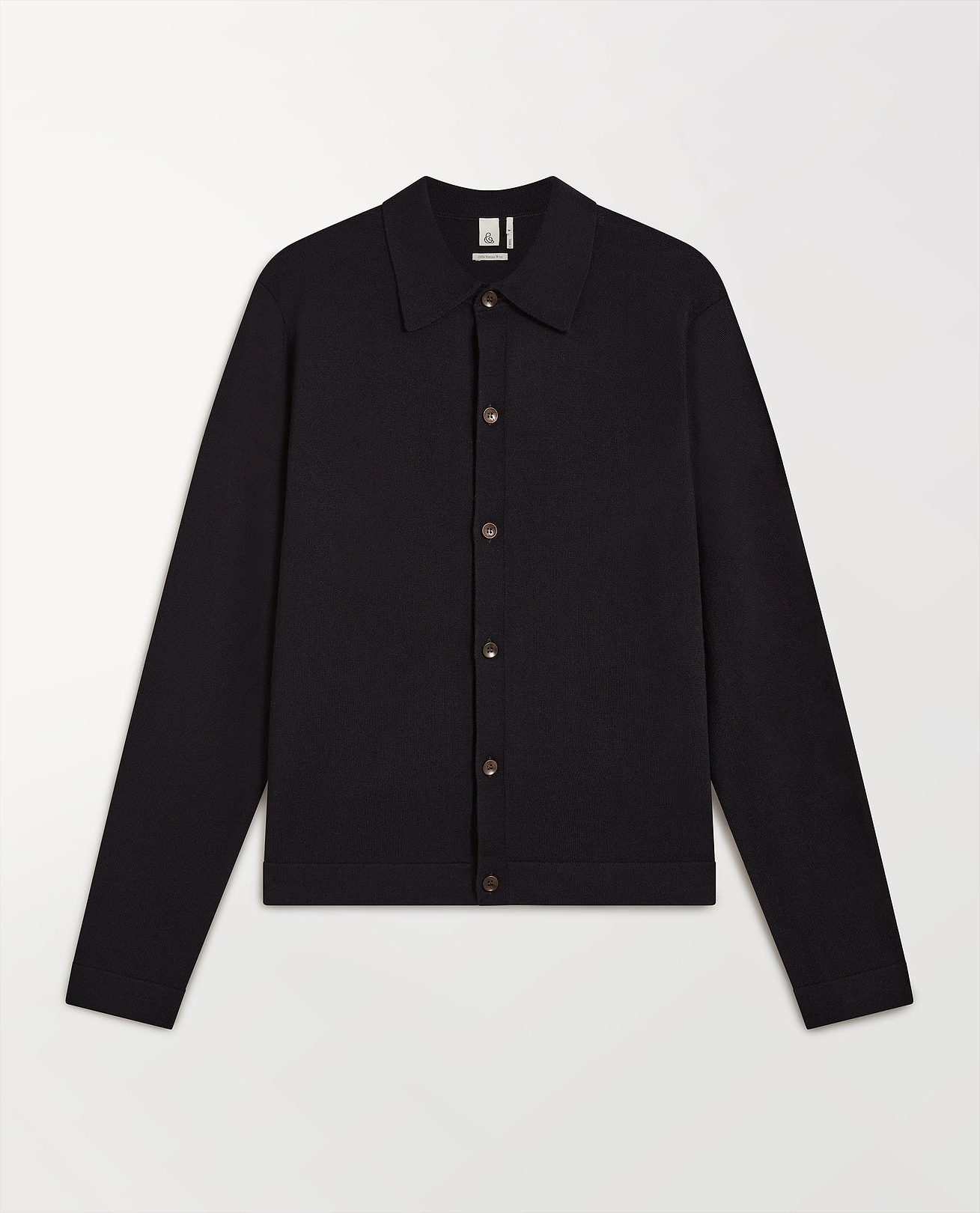 Sustainable corozo buttons