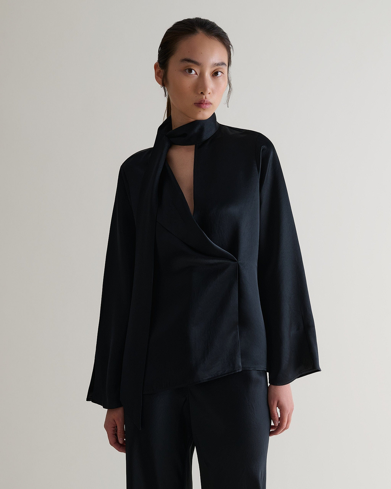Soft flute-shaped sleeves