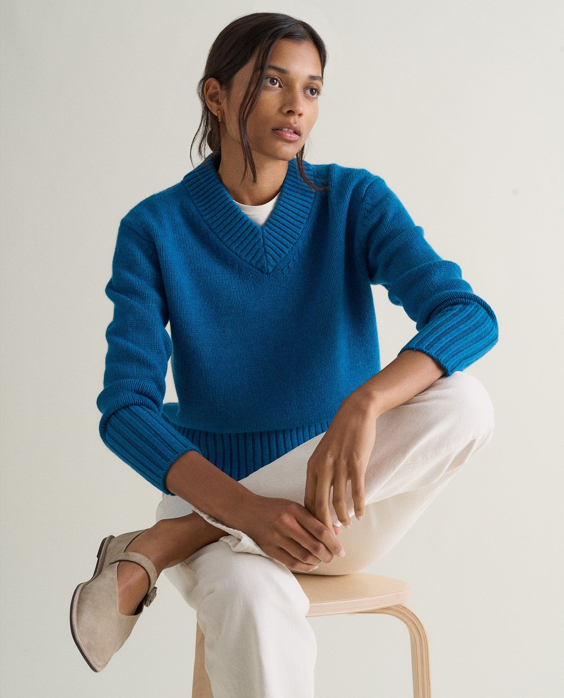 Women's Cashmere Merino V Neck Jumper - Viridian Blue