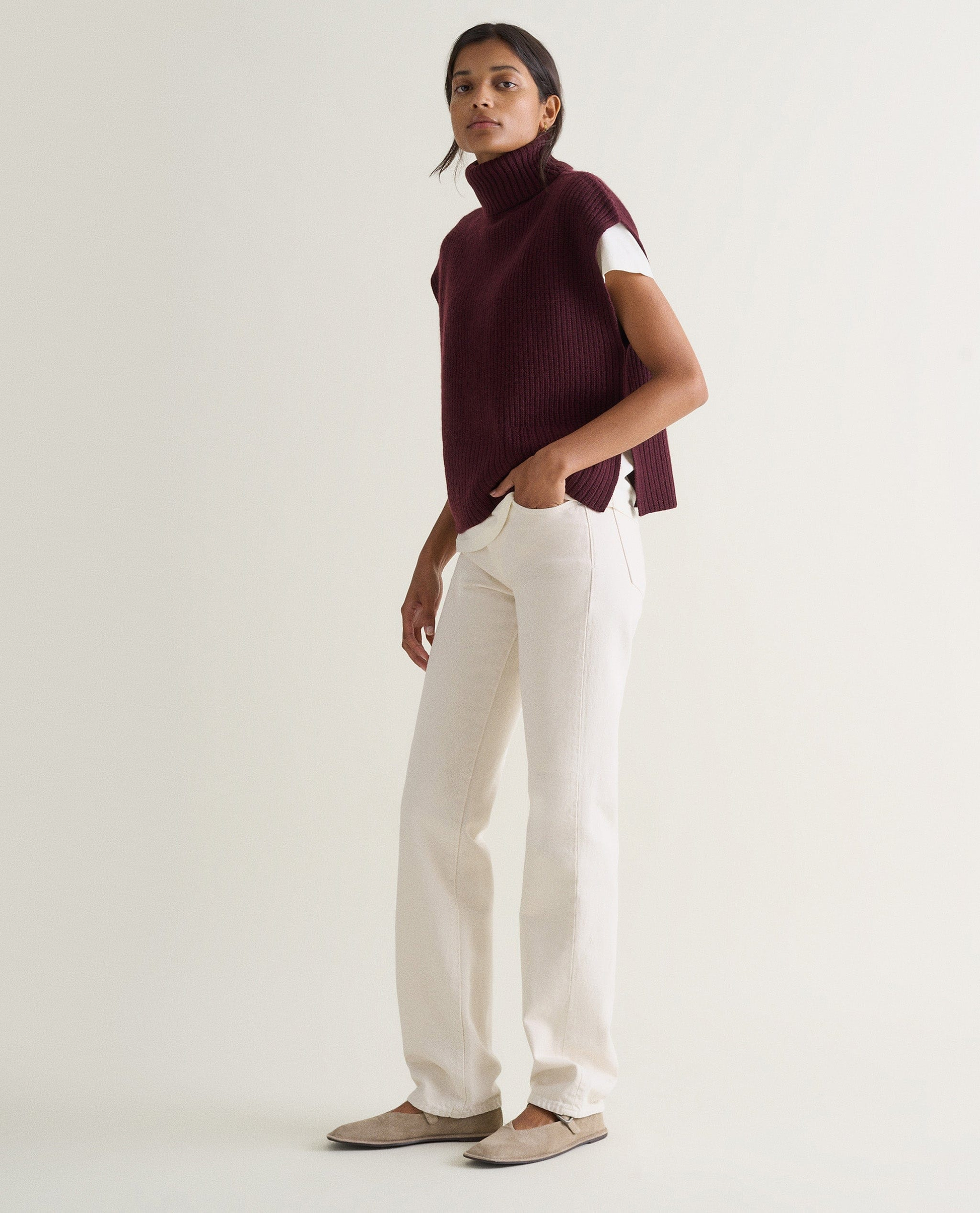 Women's Cashmere Merino Roll Neck Tabard - Oxblood