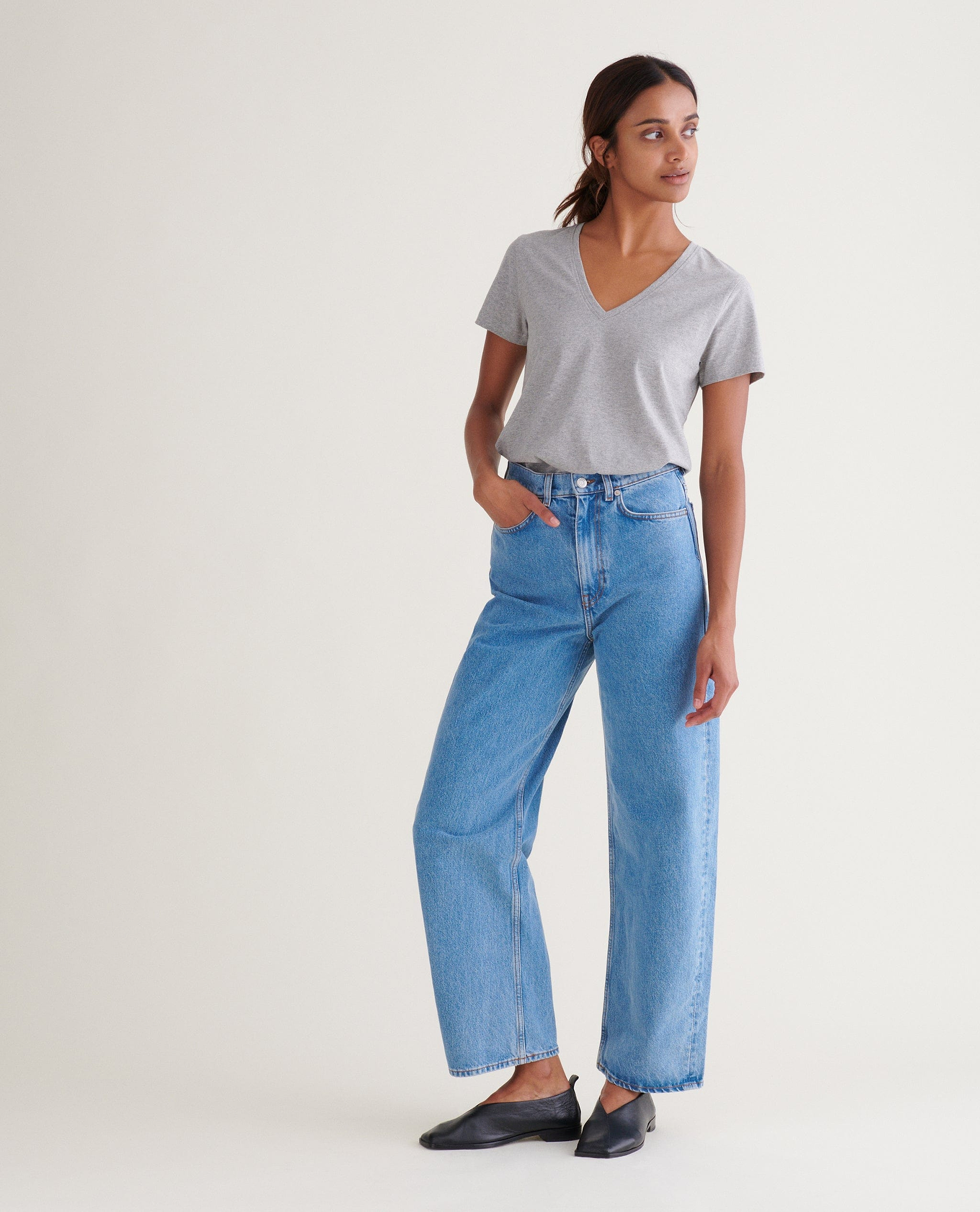 Women's Cotton V Neck T-shirt - Grey
