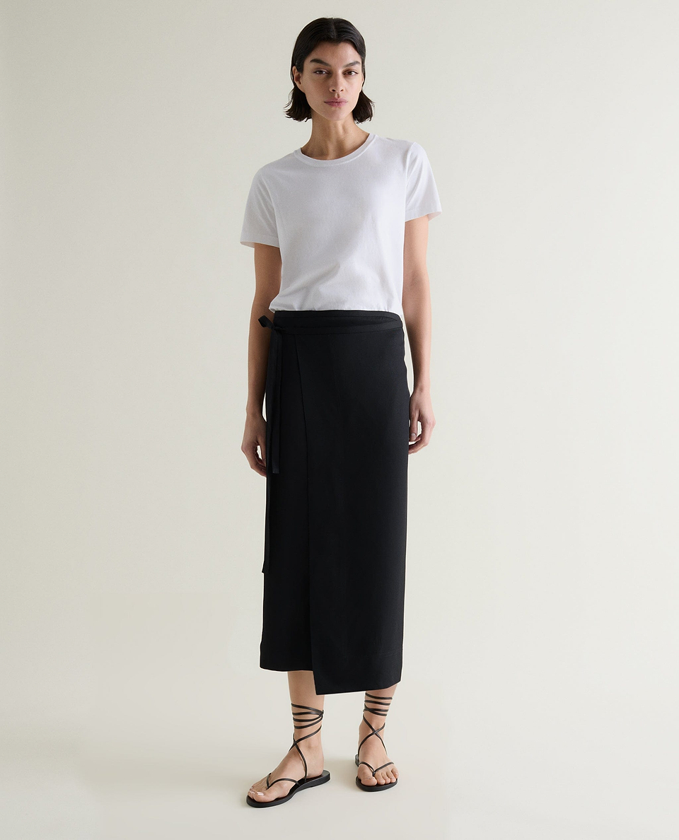 Black Naia™ Midi Wrap Skirt