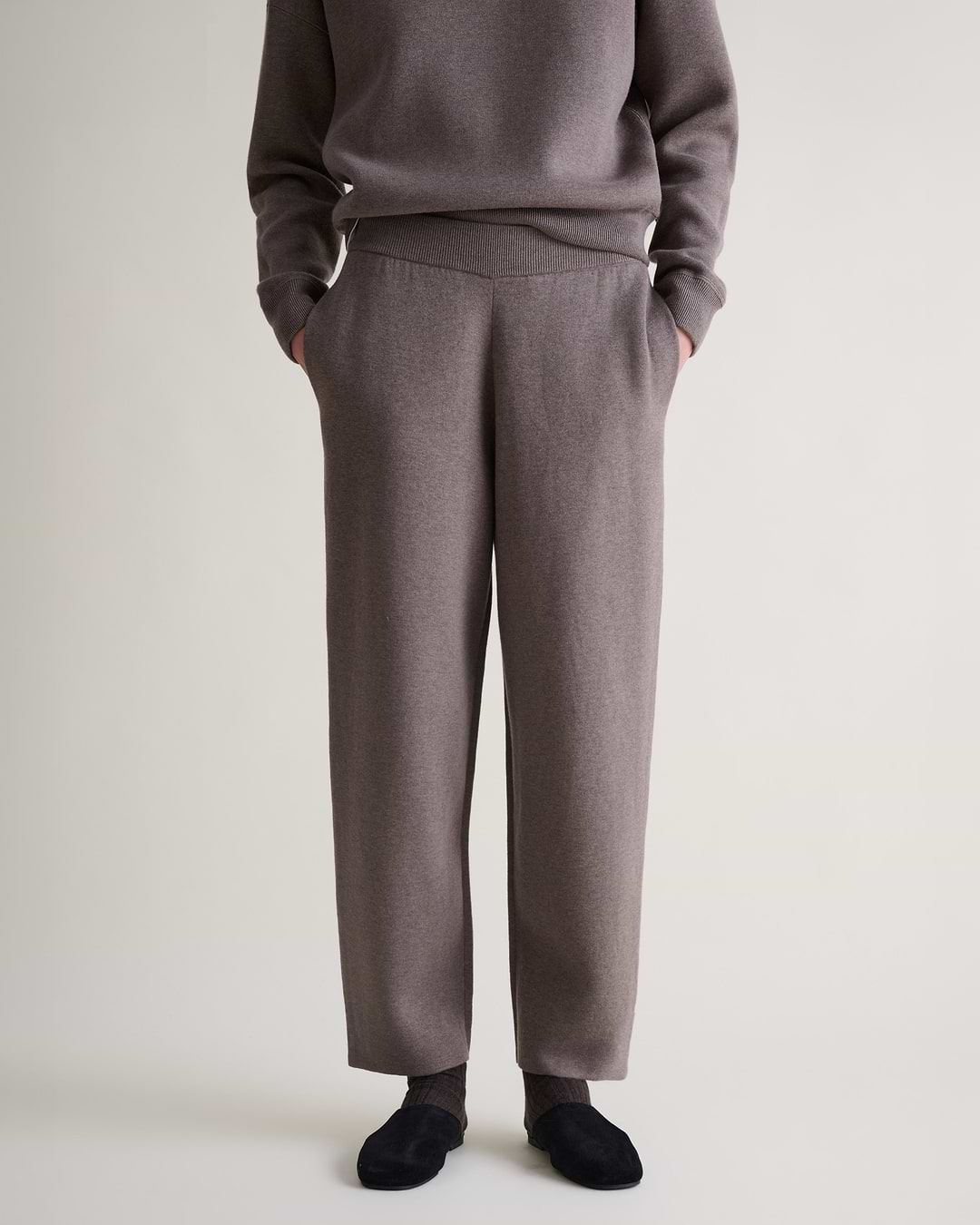 Women's Merino Cotton Tapered Knit Trouser - Mole/Walnut