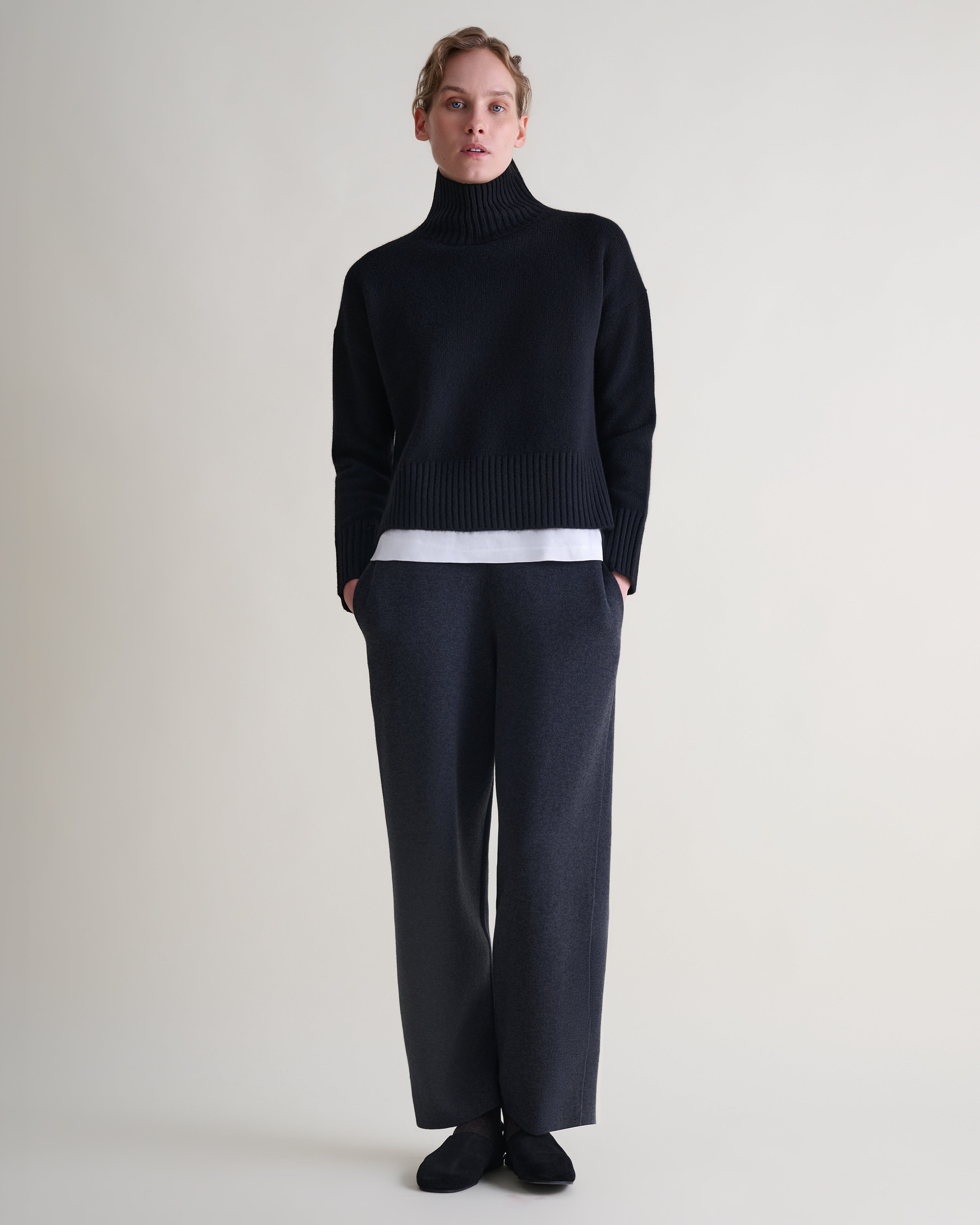 Women's Wool High Neck Jumper - Black