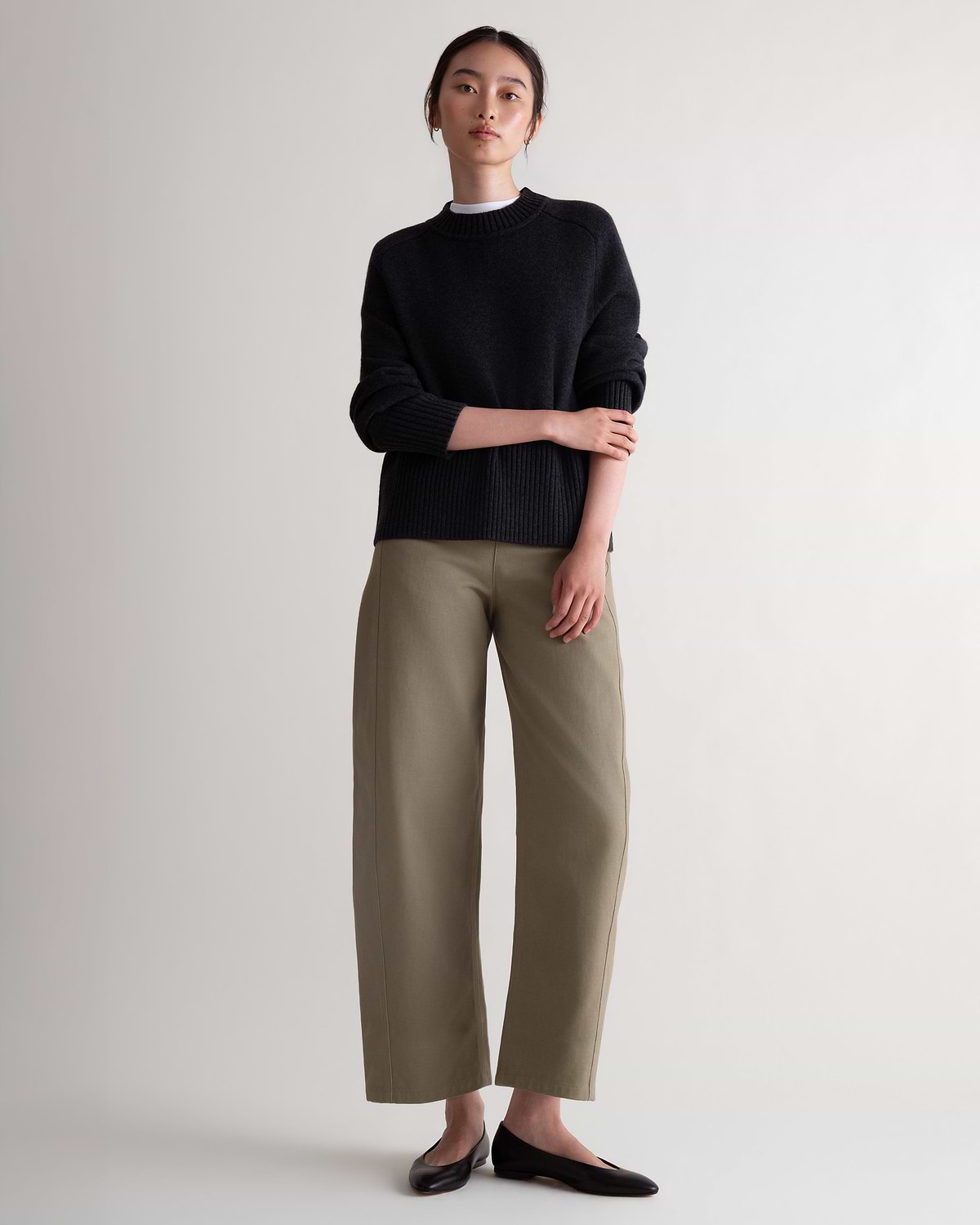 Women's Cashmere Merino Saddle Sleeve Jumper - Charcoal