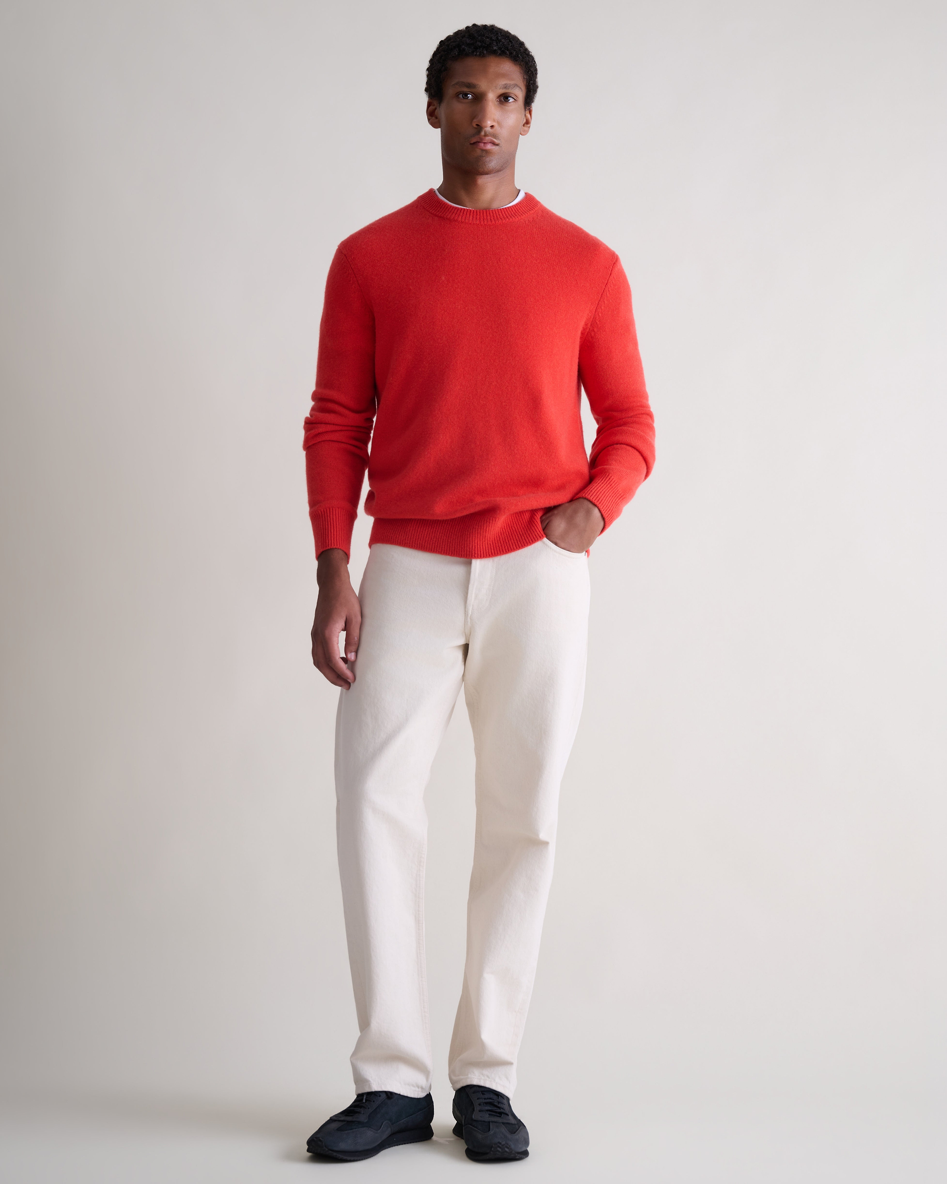 Men's Finest Cashmere Mid-Weight Crew Neck Jumper - Poppy